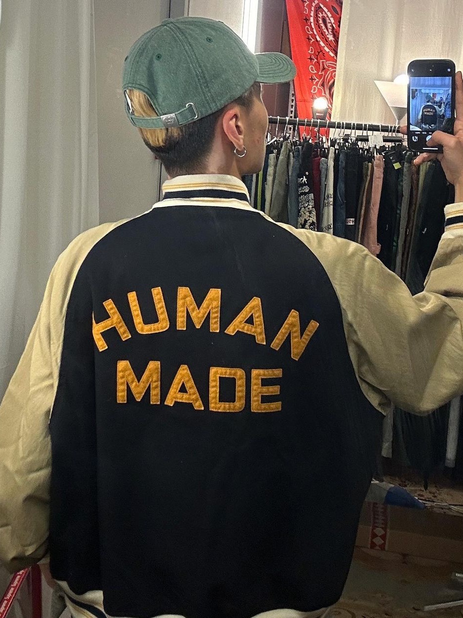 Human Made Baseball Jacket Navy, Human Made 6 Panel Cap #1 Green 착용 스타일 - 3