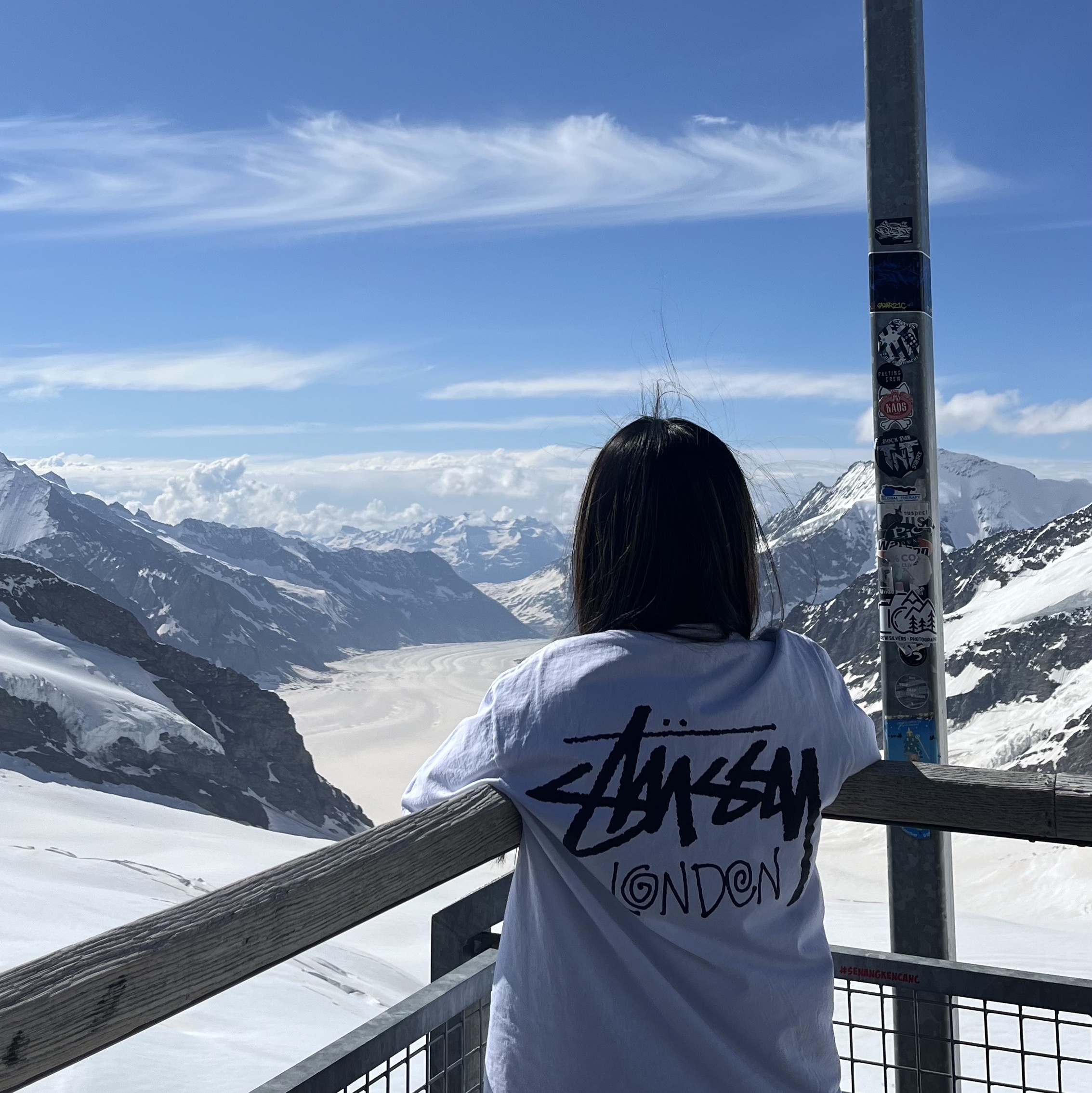 Stussy Stock London T-Shirt White 착용 스타일
