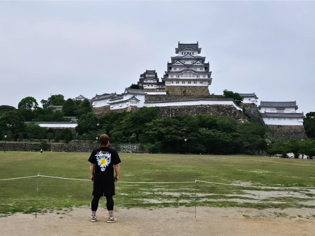 Stussy ITP Flower T-Shirt Black, Stussy Big Basic Water Shorts Black 착용 스타일