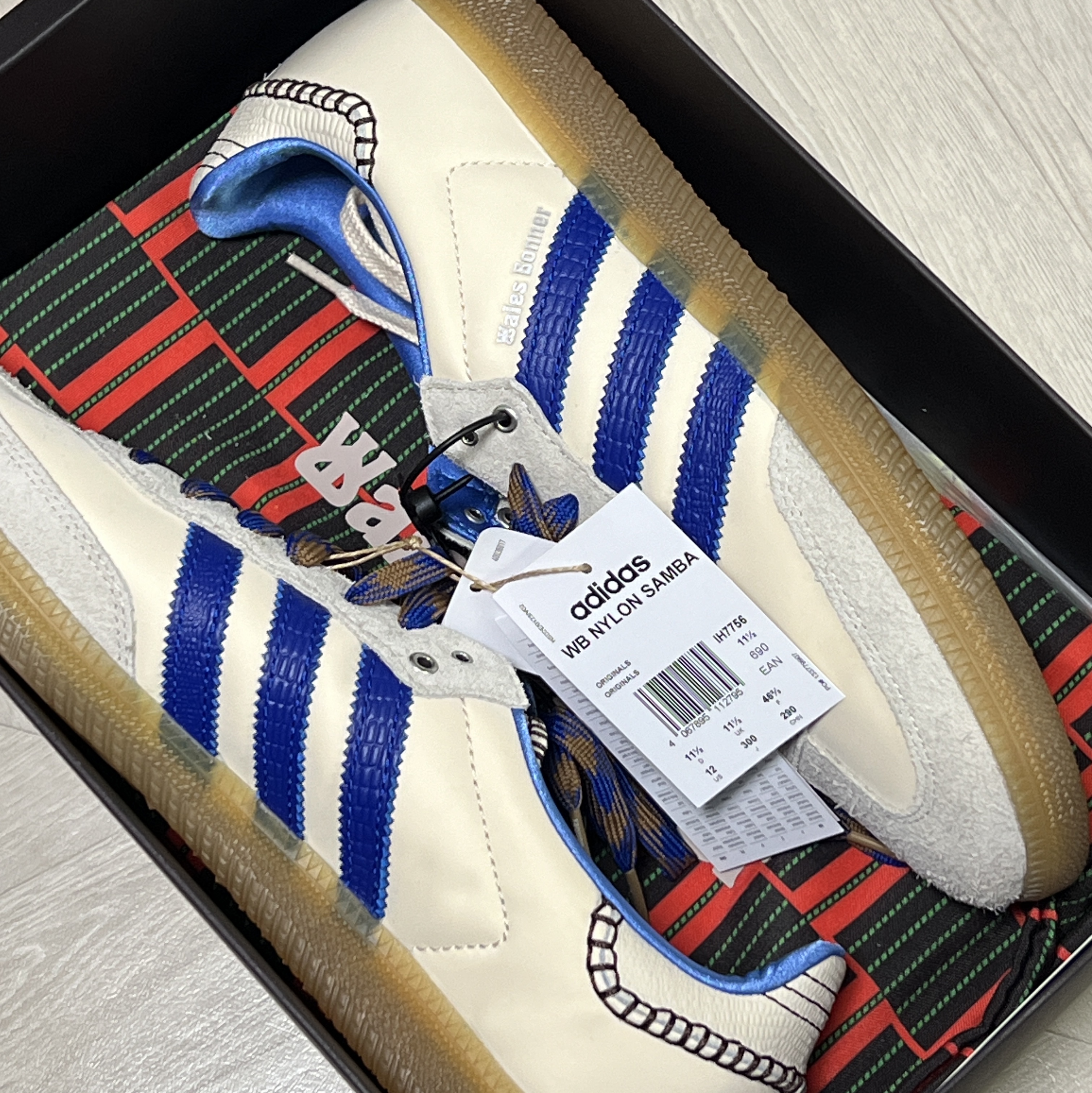 Adidas x Wales Bonner Samba Wonder Clay Royal Blue 착용 스타일