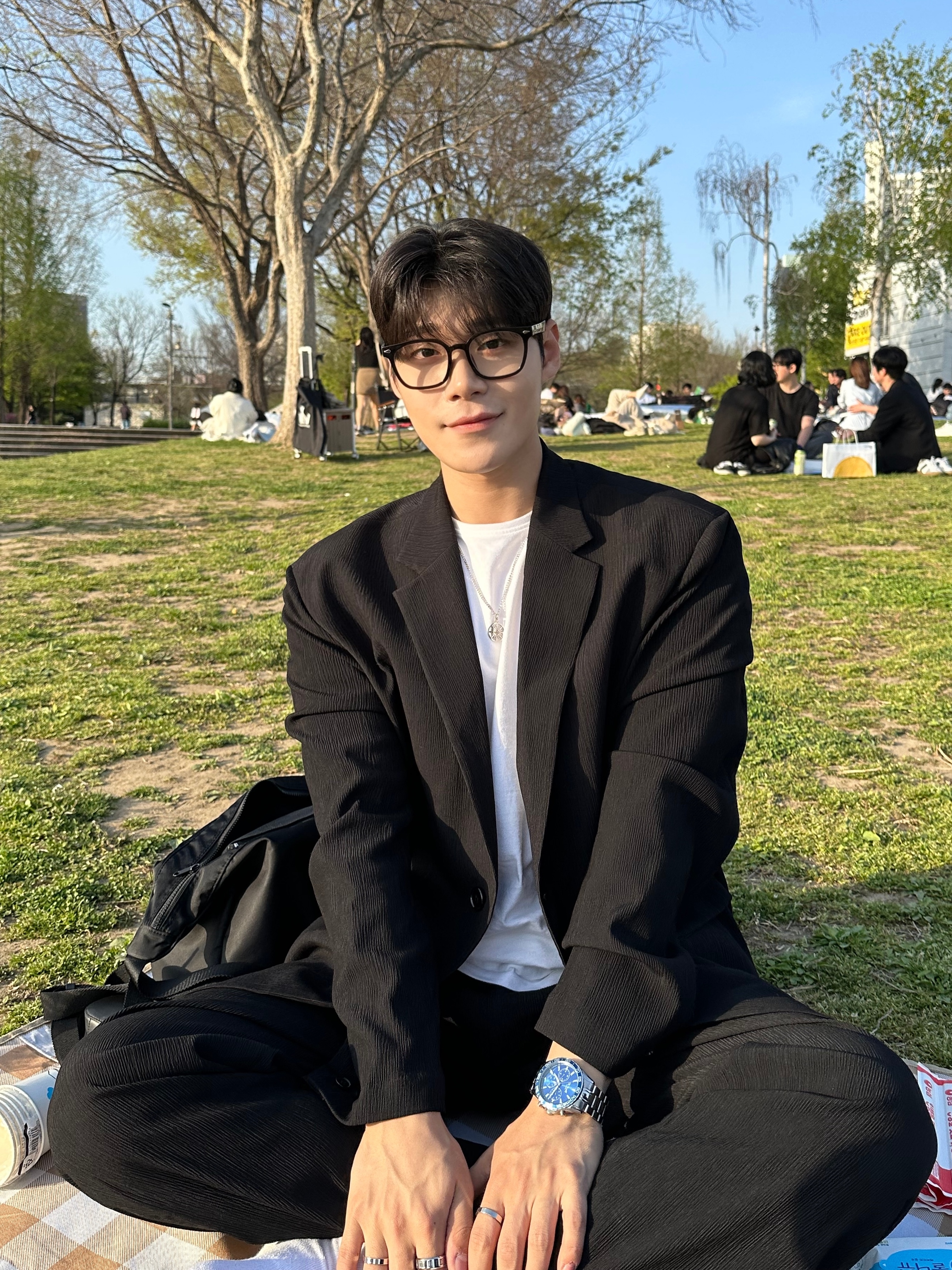 TNGT Kinoshita Seersucker Unconstructed Set-up Jacket Black 착용 스타일 - 1