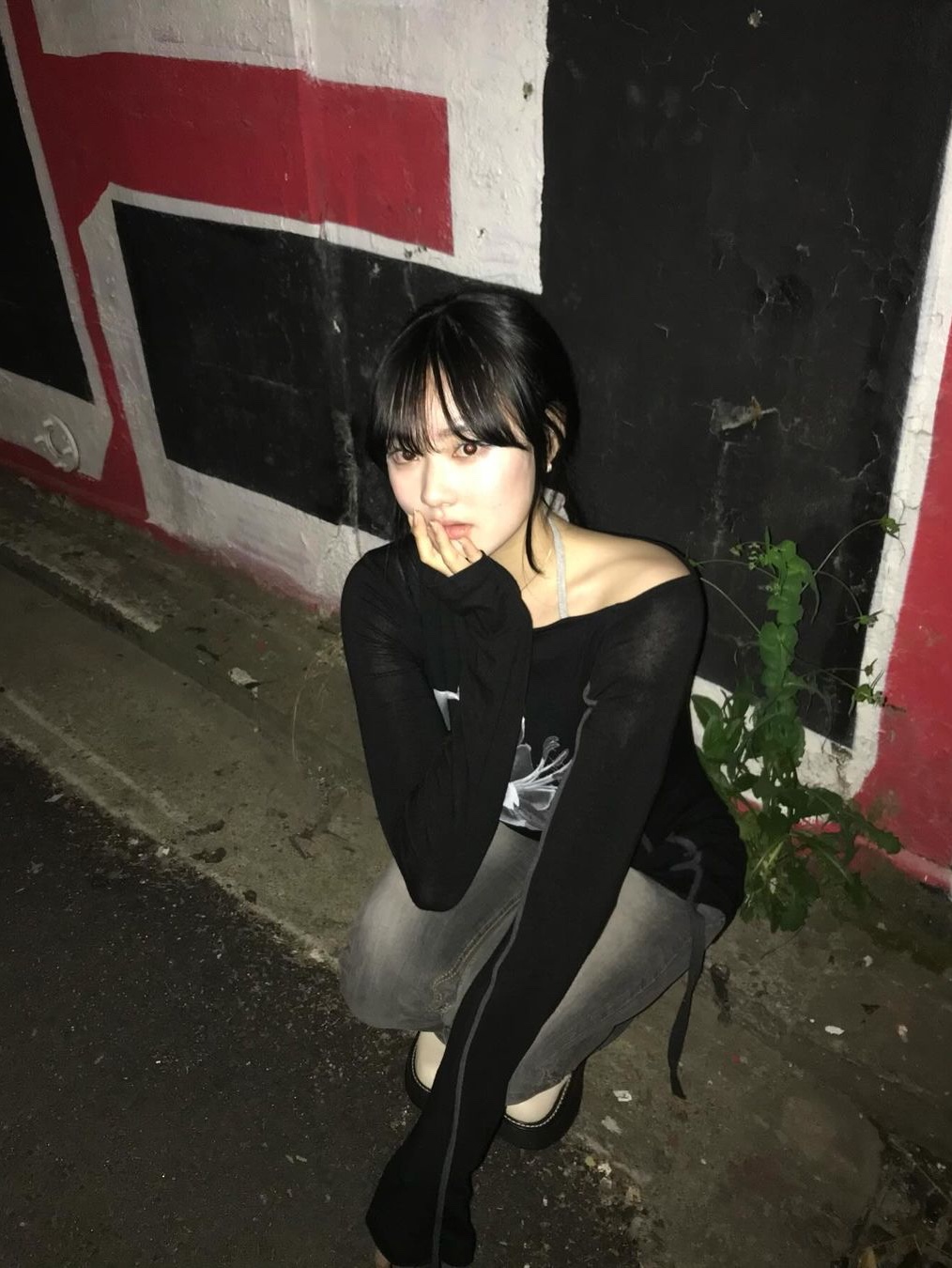 Elfelfelf Archives Women Lily Scarf Top Black, Elfelfelf Archives Women Lily Scarf Top Ivory 착용 스타일