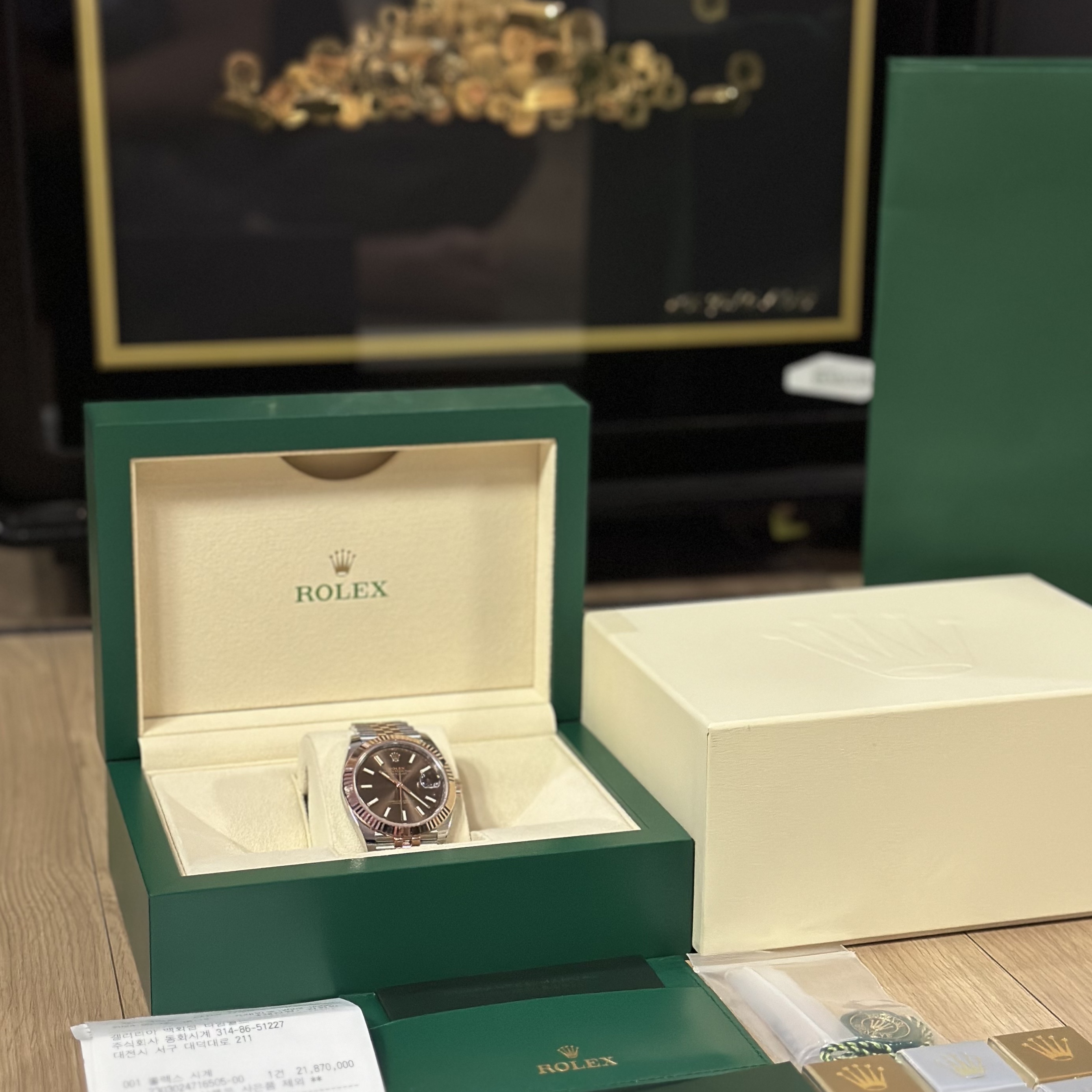 Rolex Datejust 41mm 126331 Chocolate Jubilee 착용 스타일 - 1