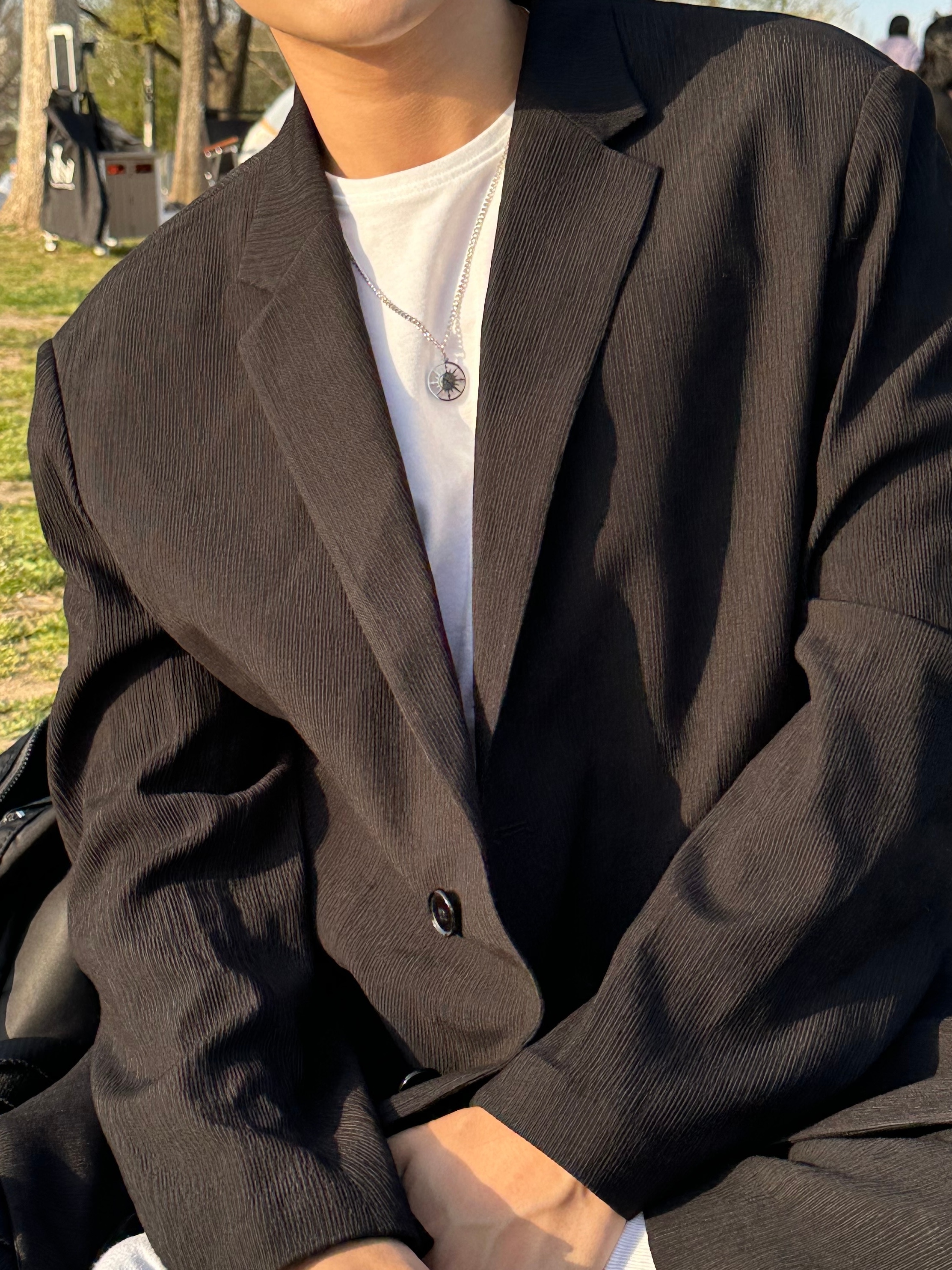 TNGT Kinoshita Seersucker Unconstructed Set-up Jacket Black 착용 스타일 - 5
