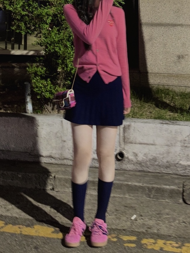 (W) Adidas Gazelle Indoor Bliss Pink 착용 스타일 - 3