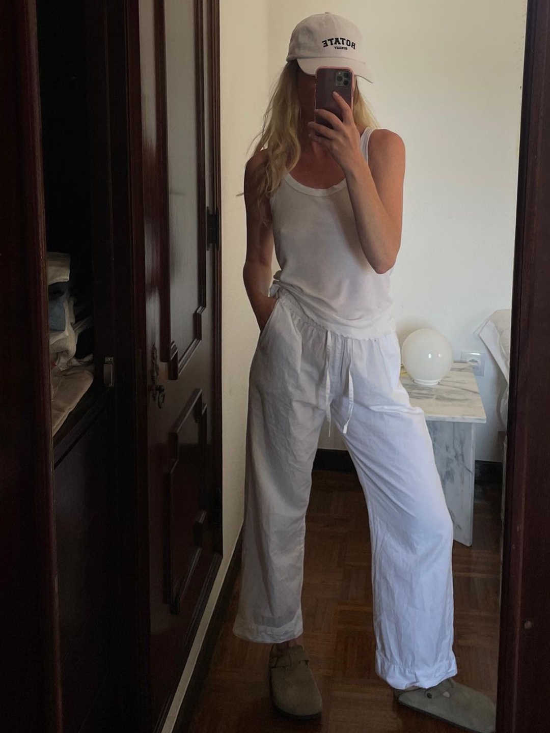SERIES Straight Cotton Linen Dying Pants Ivory, Beautiful People Linen Cotton Satin Bow Silhouette Pants Charcoal 착용 스타일 - 2