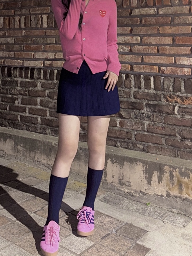 (W) Adidas Gazelle Indoor Bliss Pink 착용 스타일 - 2