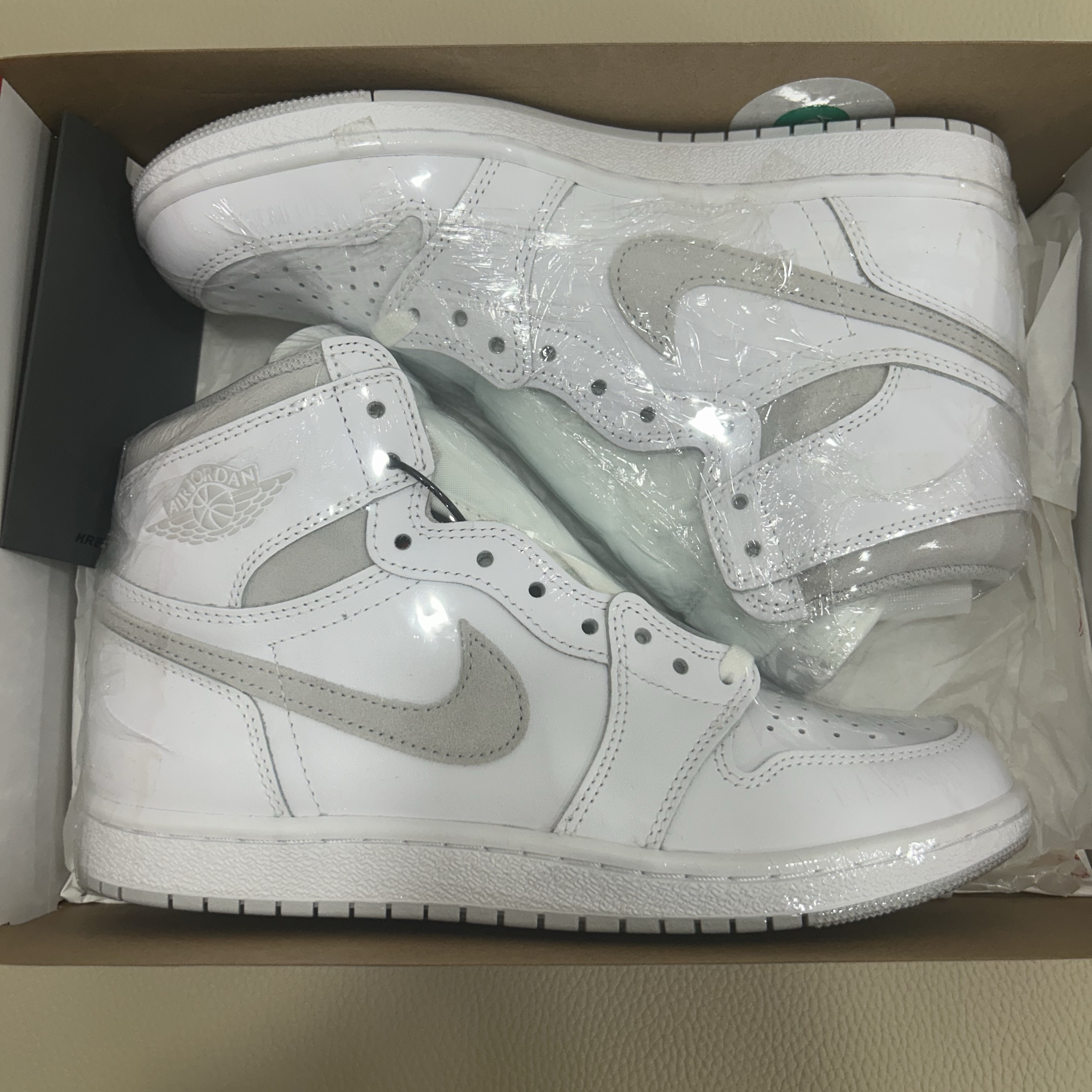Jordan 1 High 85 Neutral Grey 착용 스타일