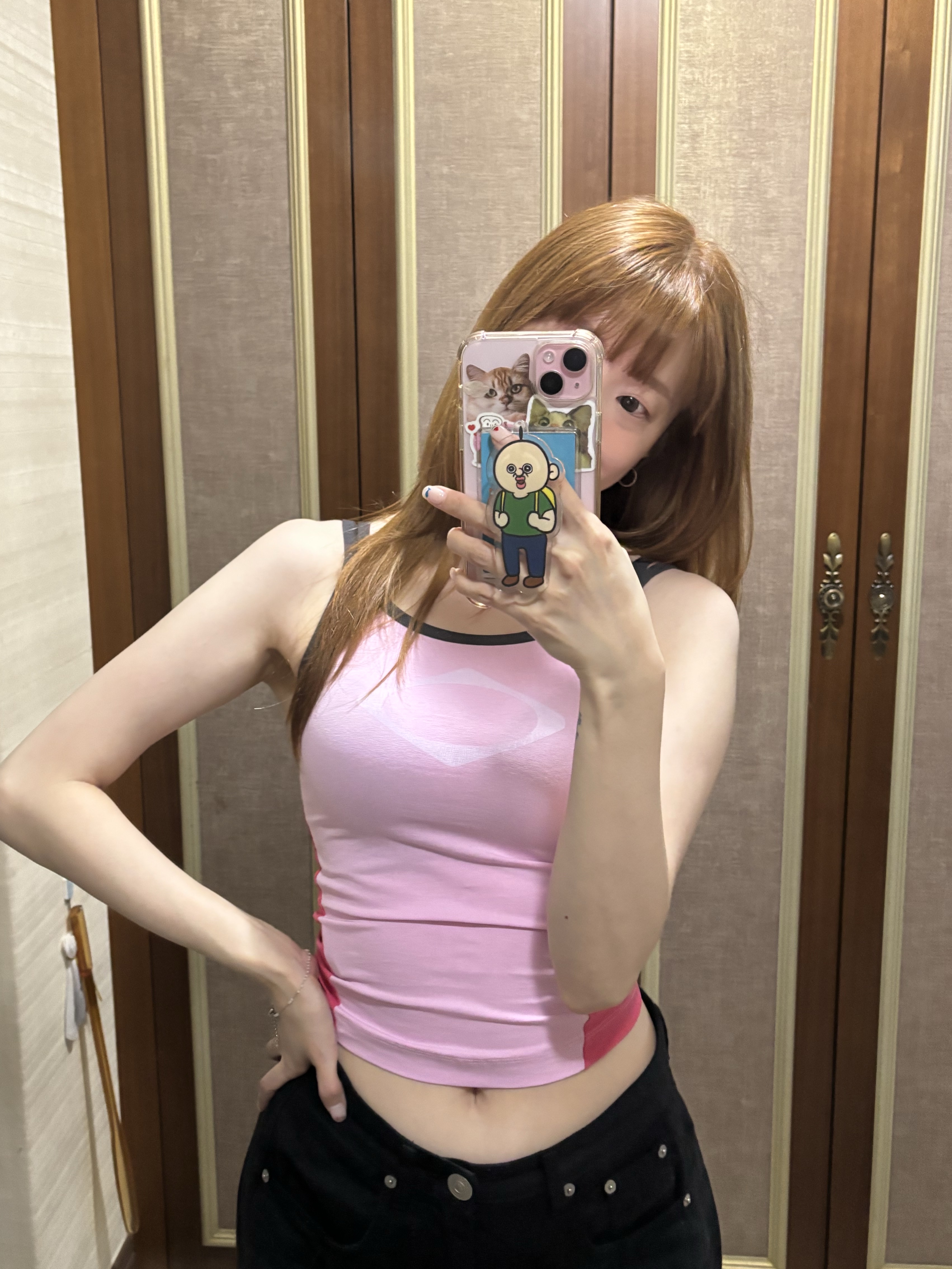 (W) Mischief Rhombus Color Blocked Sleeveless Pink 착용 스타일 - 2