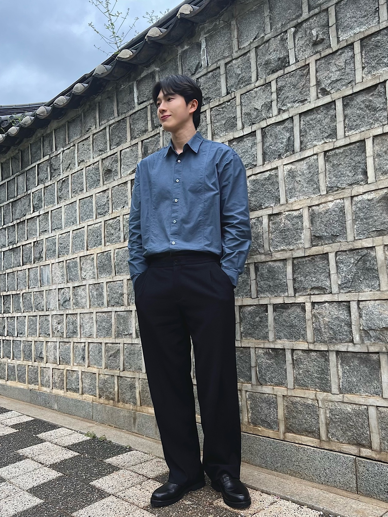 TNGT Kinoshita Seersucker Unconstructed Set-up Jacket Black 착용 스타일 - 3