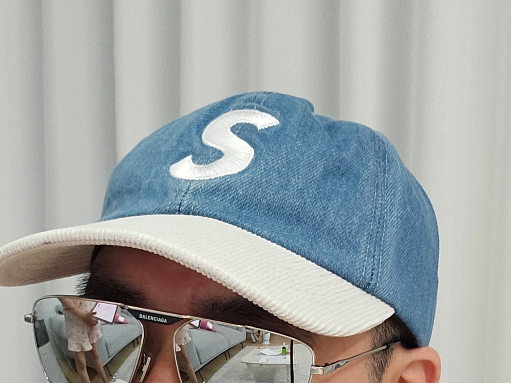 Supreme Mesh Sunshield Camp Cap Navy - 24SS, Supreme Reflective Ripstop Camp Cap Black - 24SS 착용 스타일 - 3