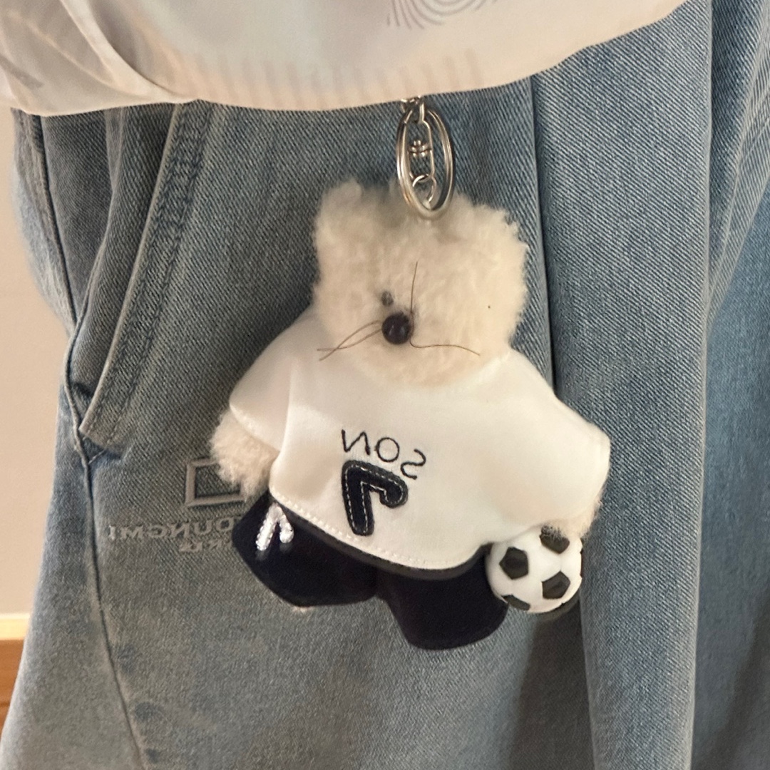 Celine Loose Hoodie in Cotton Fleece Washed Blue Black, Apple AirPods Max Lightning Space Gray (Korean Ver.) 착용 스타일 - 3