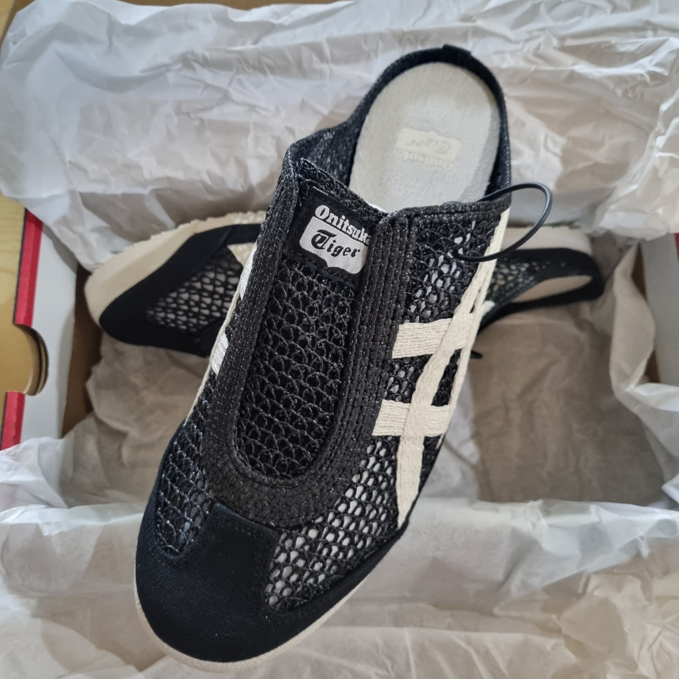Onitsuka Tiger Mexico 66 Sabot Black Cream 착용 스타일 - 2