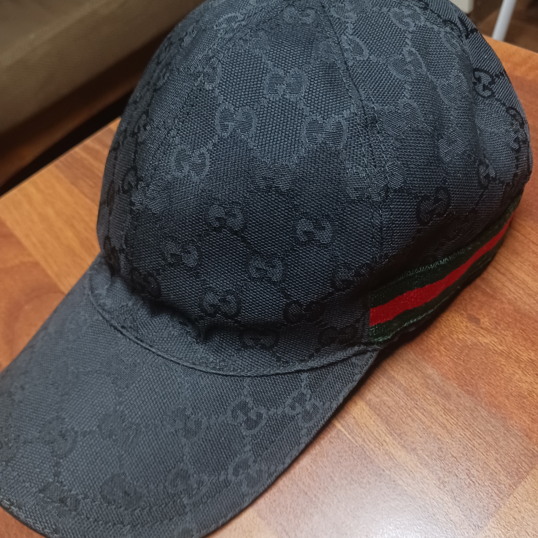 Gucci Original GG Baseball Hat with Web Black 착용 스타일