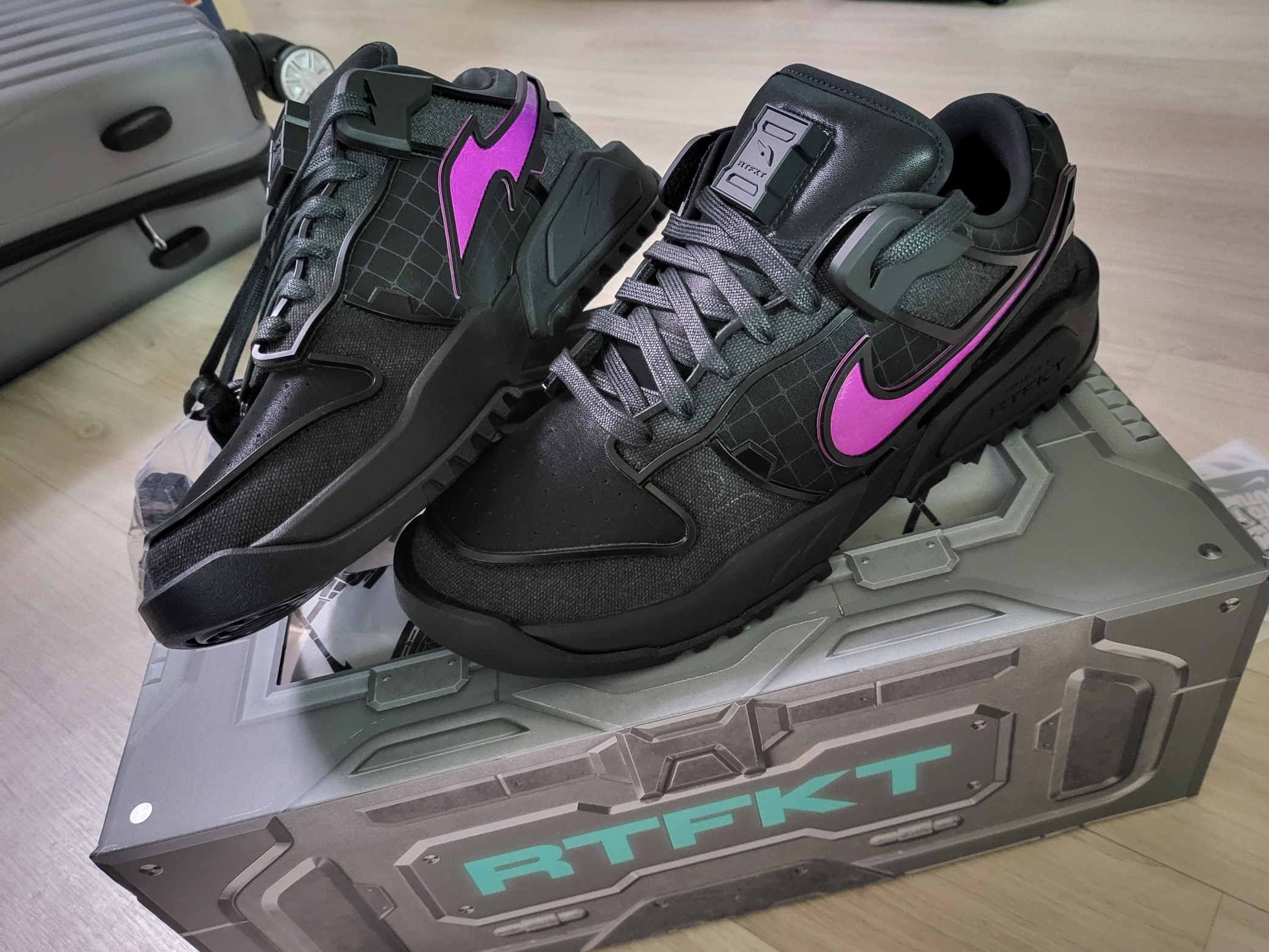 Nike x RTFKT Dunk Genesis Void 착용 스타일 - 6