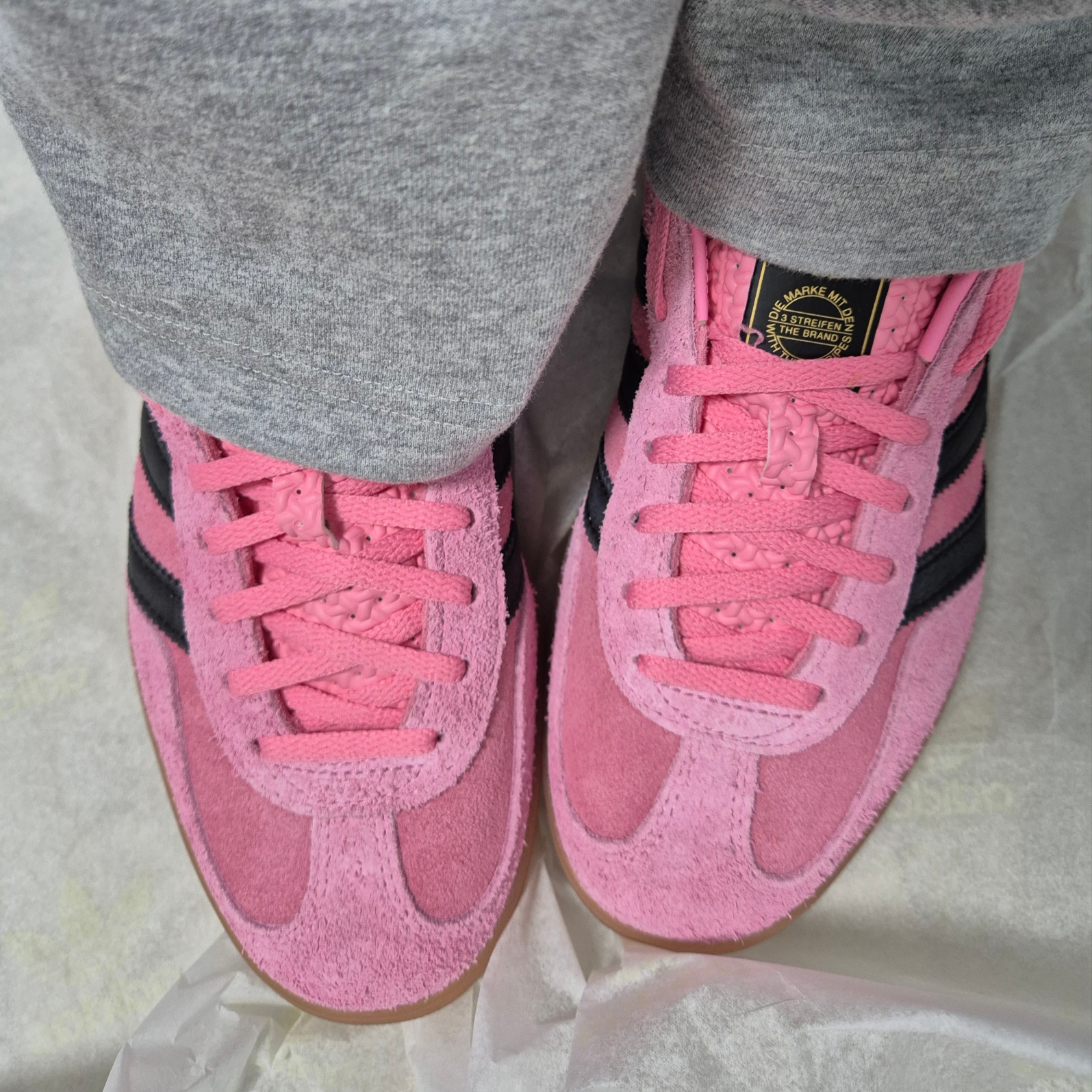 (W) Adidas Gazelle Indoor Bliss Pink 착용 스타일
