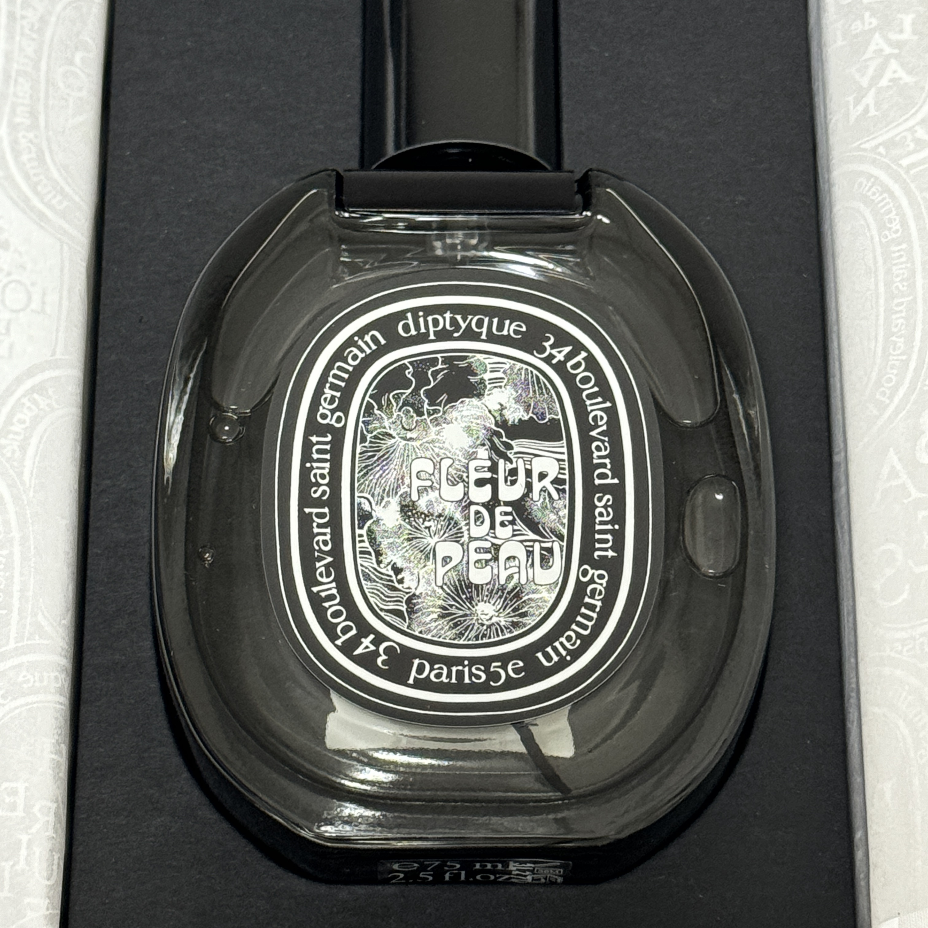 Diptyque Fleur De Peau Eau De Parfum 75ml 착용 스타일
