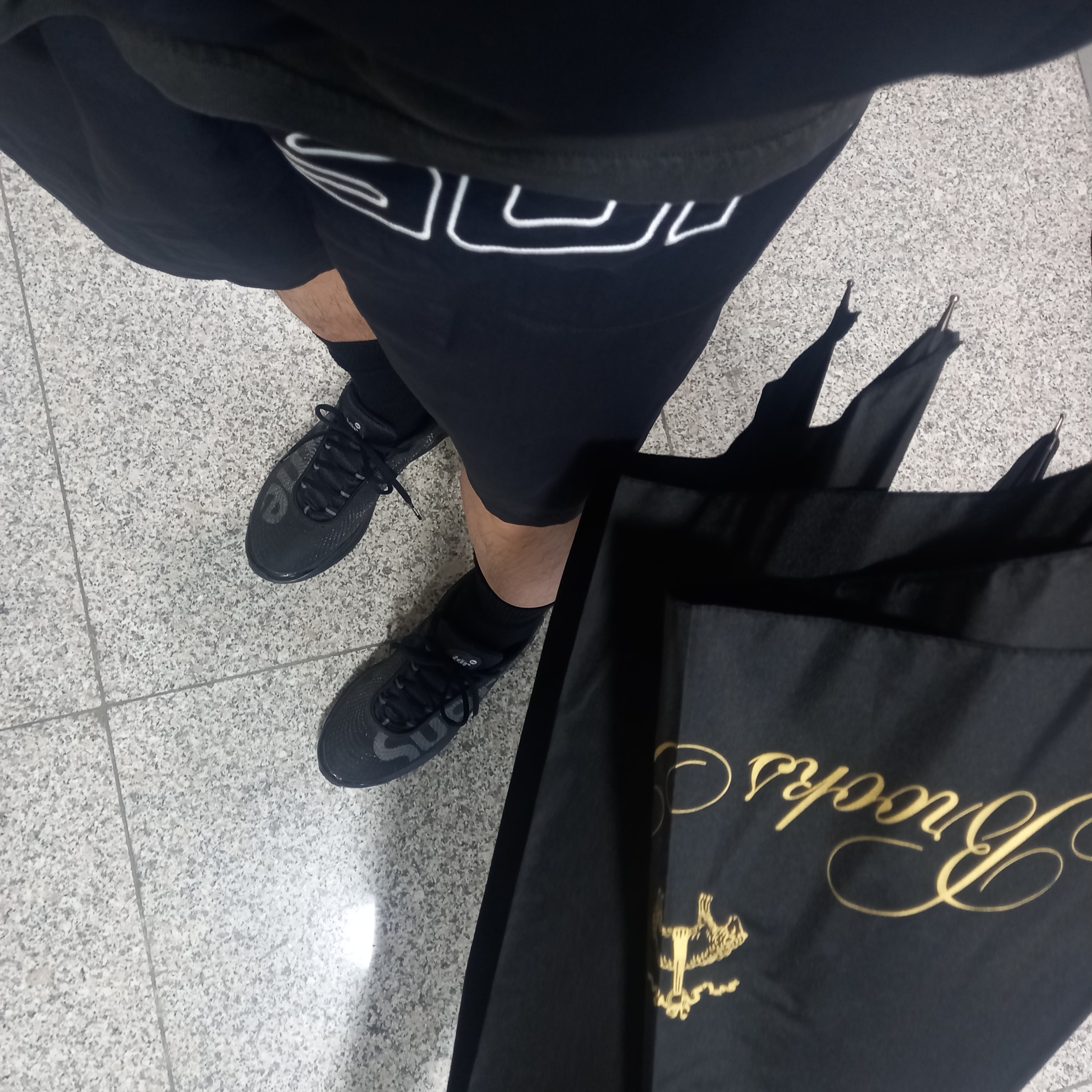 Supreme Curve Nylon Short Black - 24SS, Nike x Supreme Air Max DN SP Black Galactic Jade 착용 스타일 - 1