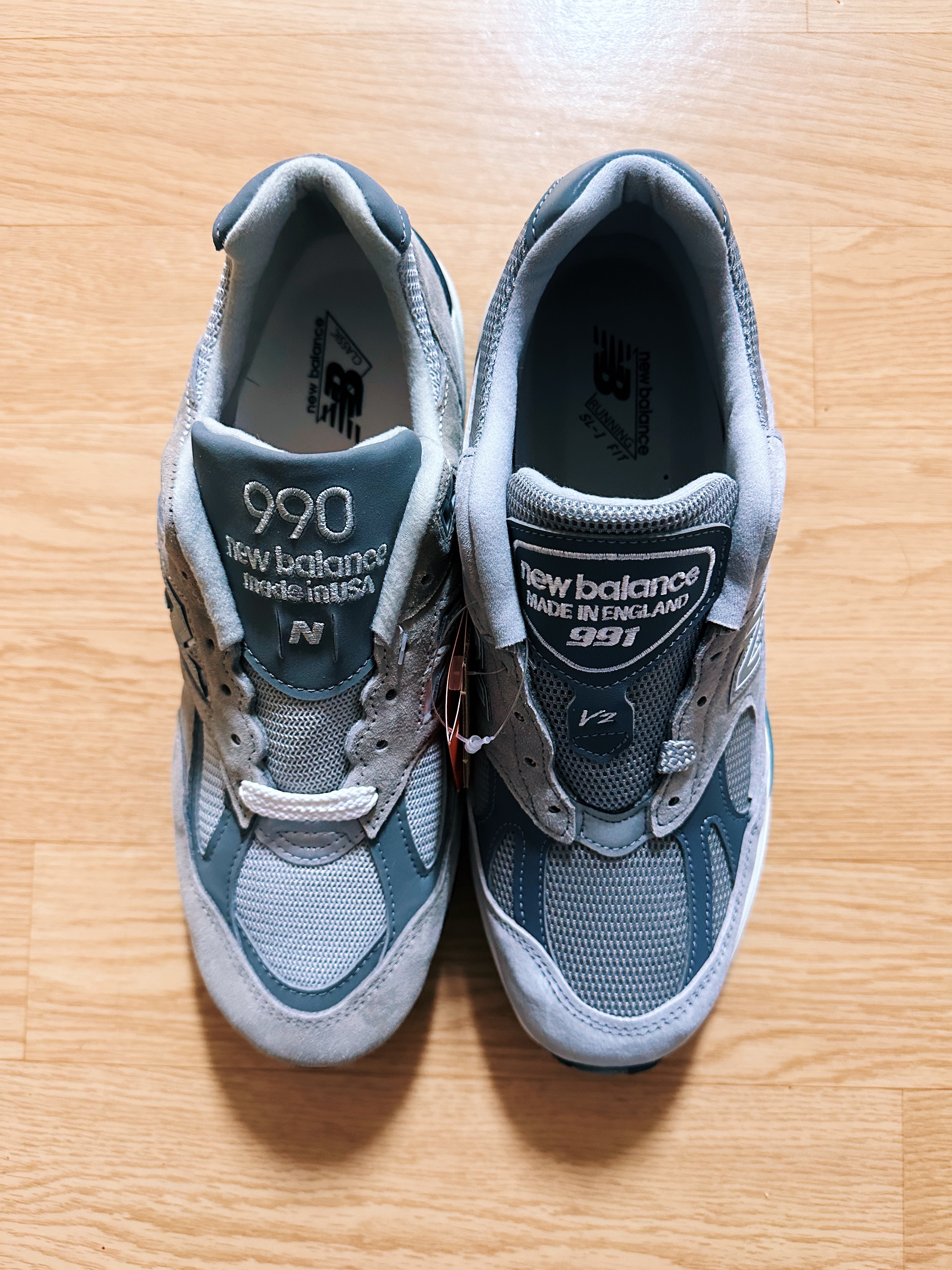 New Balance 990v2 Made in USA Grey, New Balance 991v2 Made in UK Rock Ridge Alloy Silver 착용 스타일