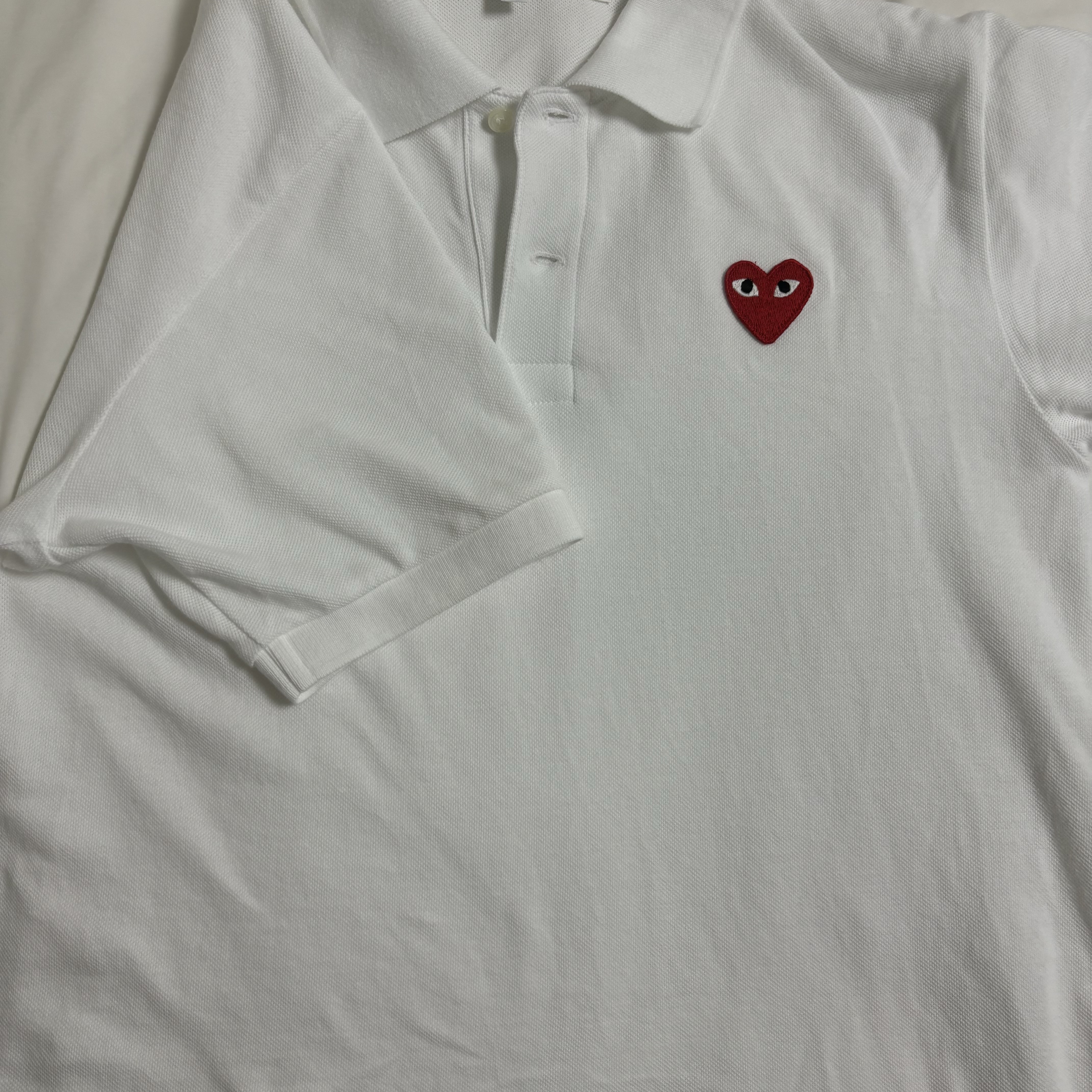 Play Comme des Garcons Red Heart Polo Shirt White 착용 스타일