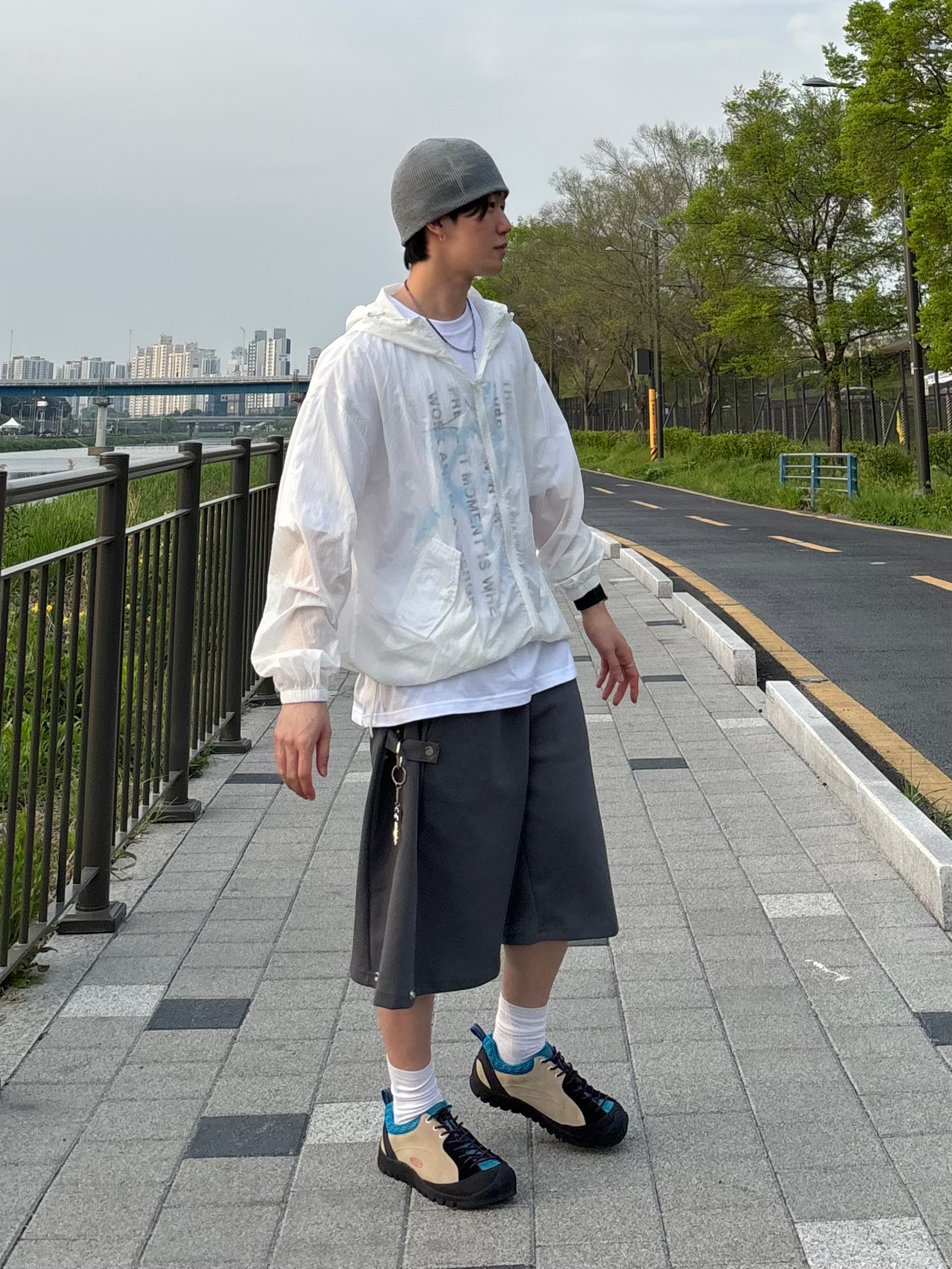 Keen Jasper Rocks SP Sneakers Beige 착용 스타일 - 2