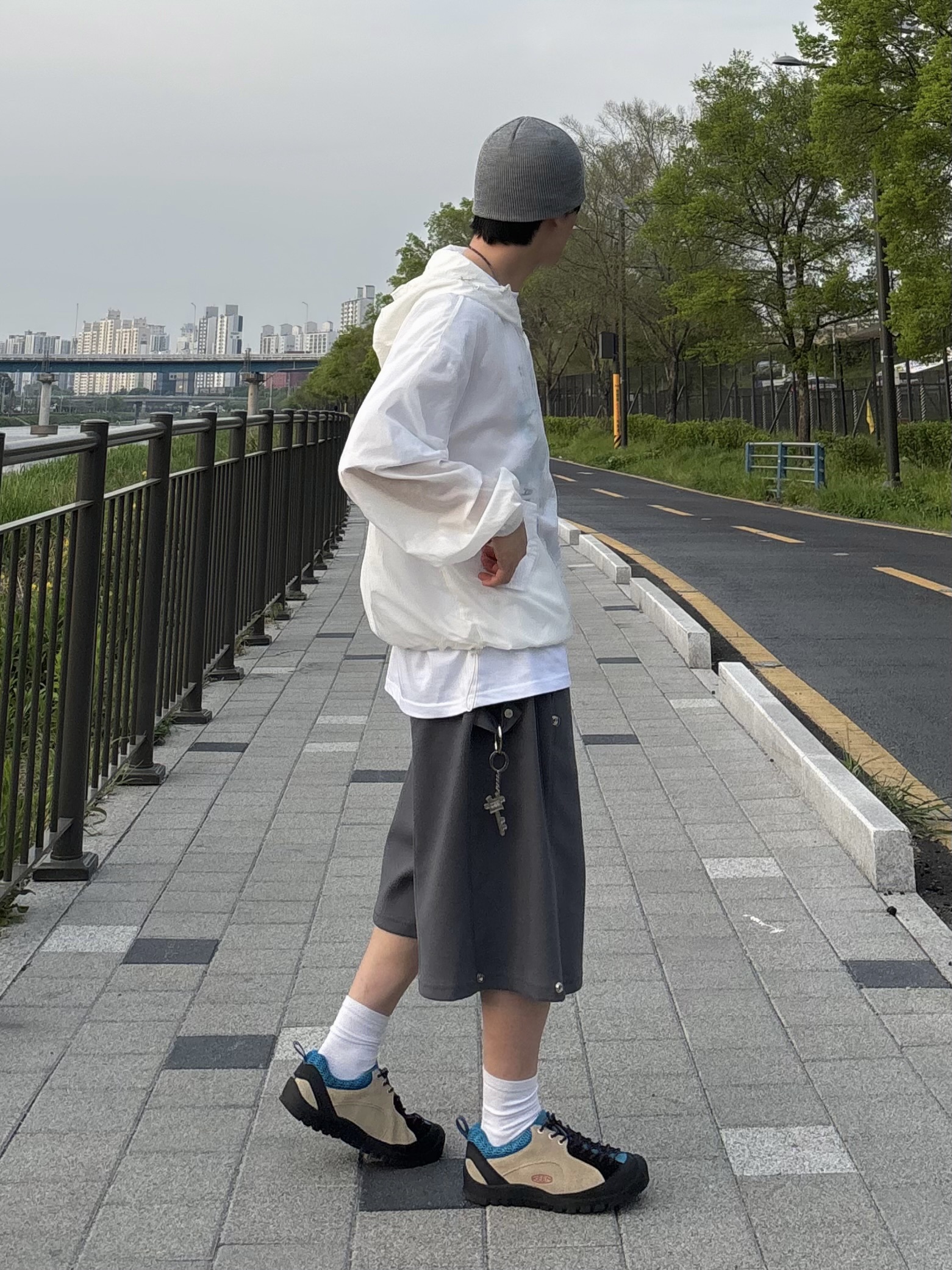 Keen Jasper Rocks SP Sneakers Beige 착용 스타일 - 3