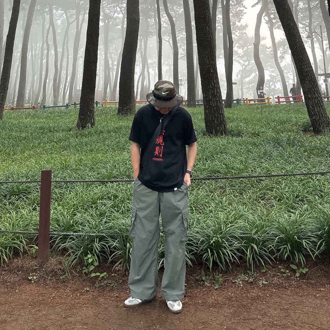 Nike Boonie Bucket Hat Camo 착용 스타일 - 1