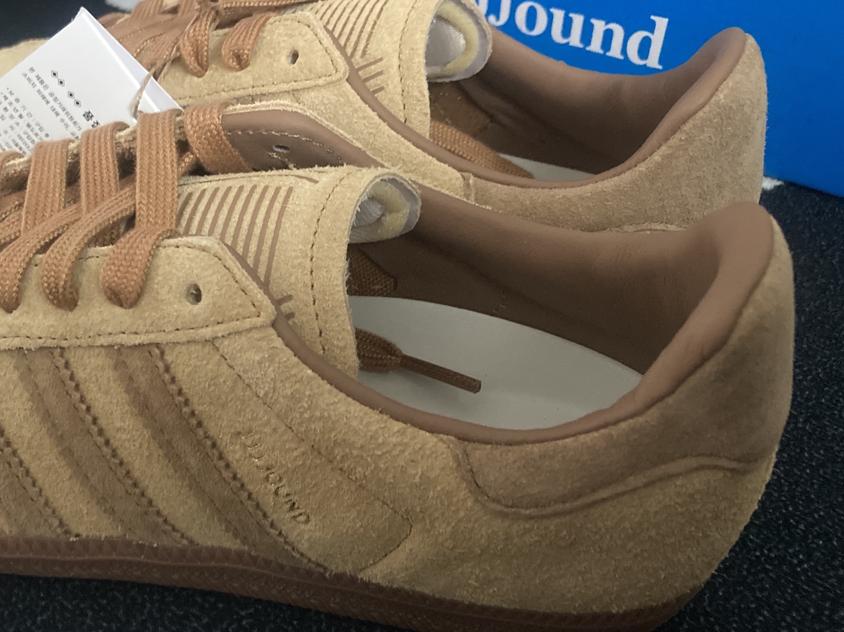 Adidas x JJJJound Samba OG Mesa 착용 스타일 - 3