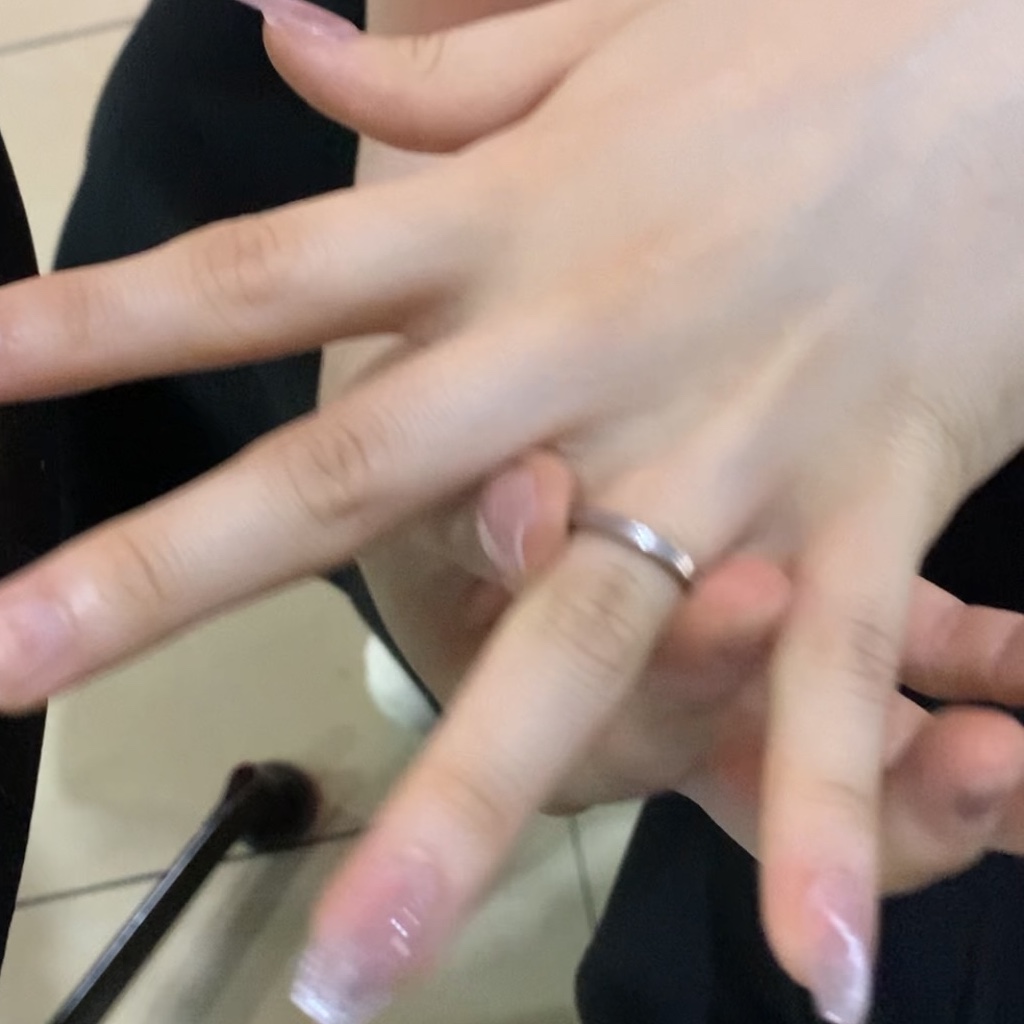 Maison Margiela Numerical Slim Silver Ring Silver 착용 스타일 - 3