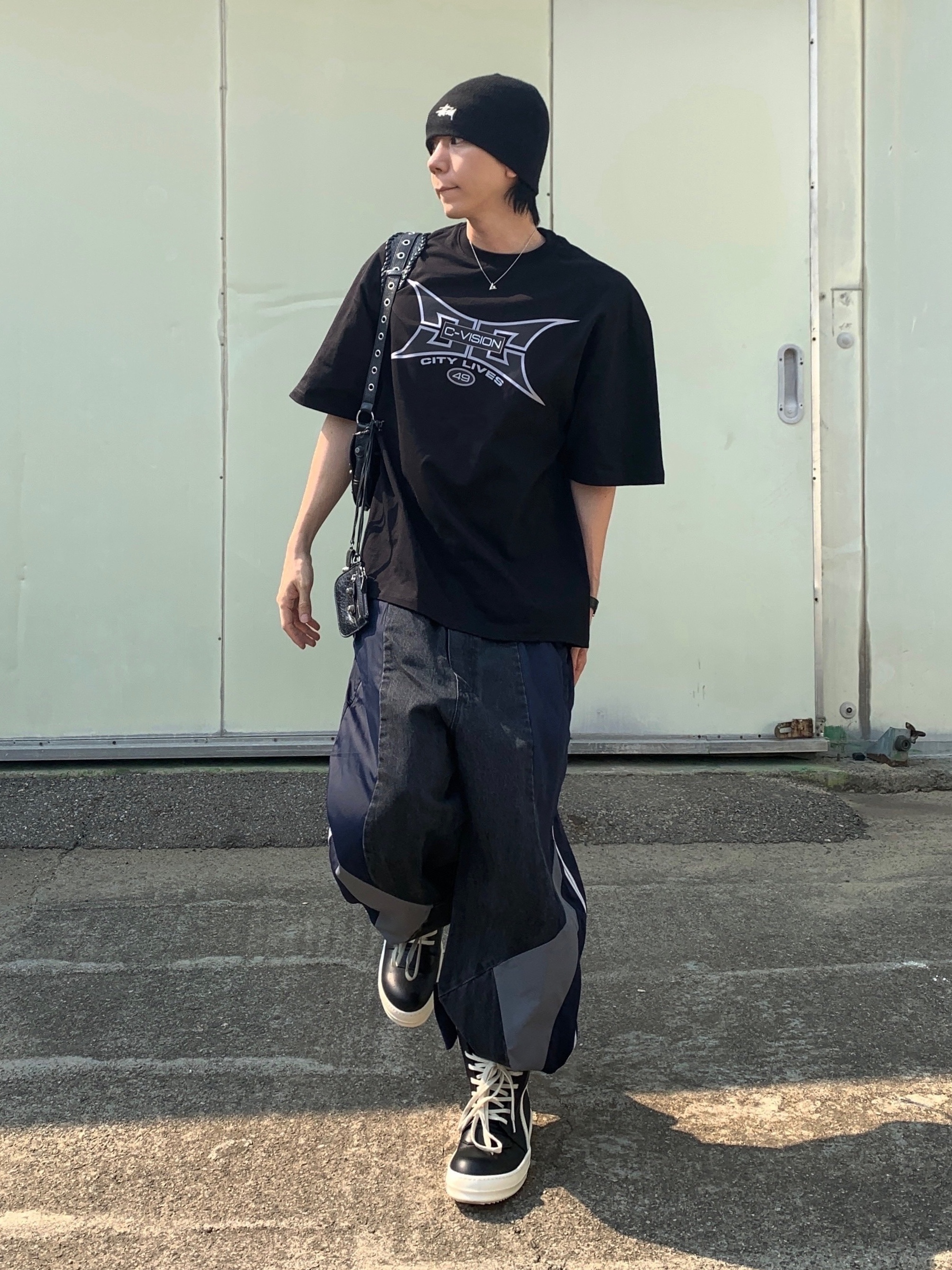 Stussy Basic Skullcap Beanie Black, Rick Owens Geobasket Full Grain Calf Leather Strobe Sneakers Black Milk White 착용 스타일 - 1