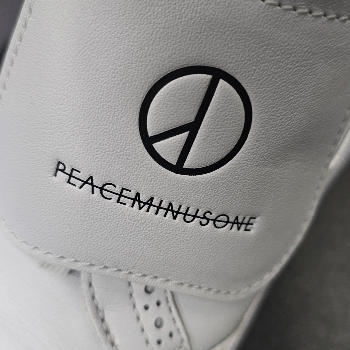 Nike x Peaceminusone Kwondo1 White 착용 스타일