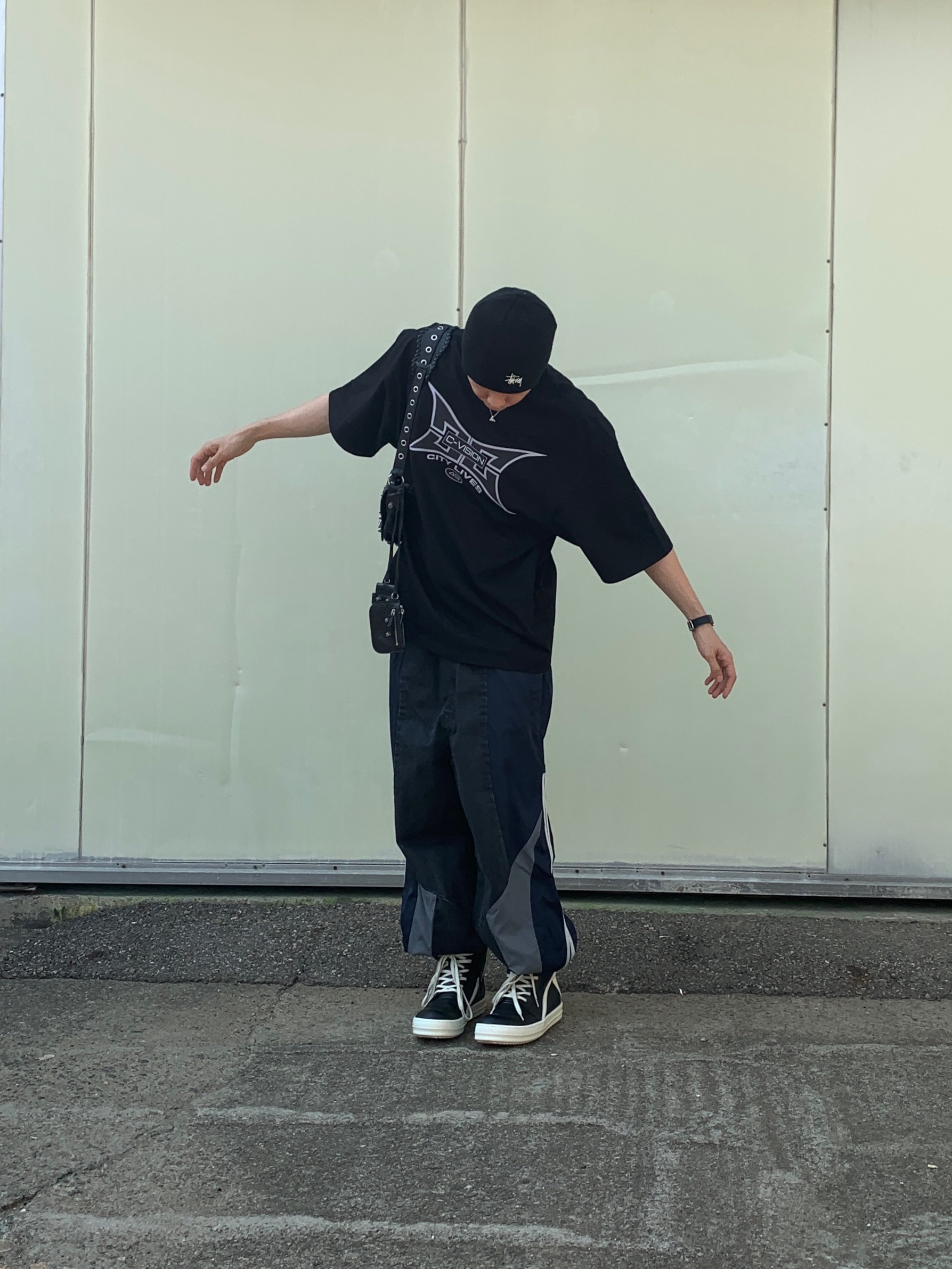 Stussy Basic Skullcap Beanie Black, Rick Owens Geobasket Full Grain Calf Leather Strobe Sneakers Black Milk White 착용 스타일 - 4