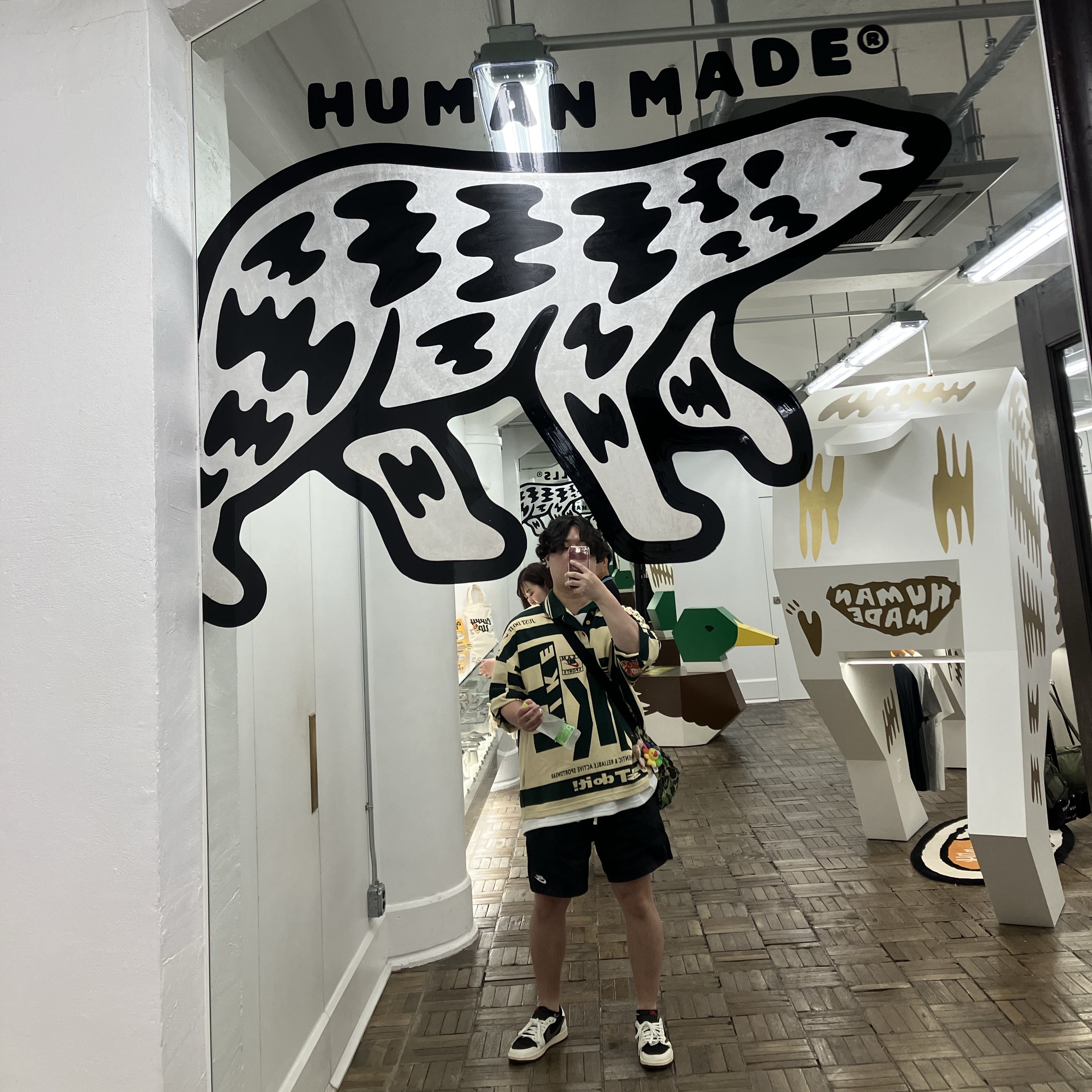 Nike x Cactus Plant Flea Market Long Sleeve Polo Natural - Asia, (W) Jordan 1 x Travis Scott Retro Low OG SP Medium Olive 착용 스타일 - 3