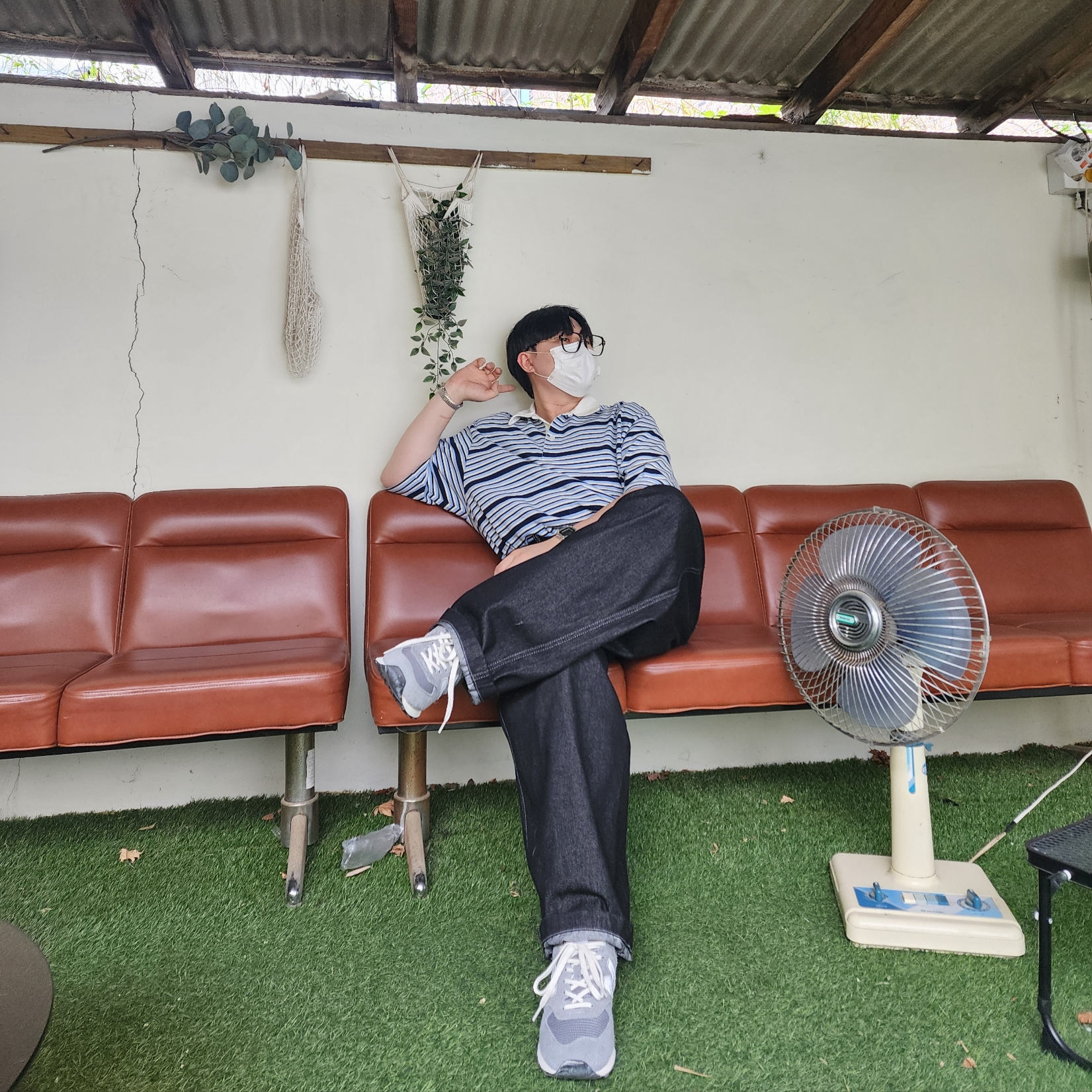 New Balance x Pottery 574 Premium Soft Grey 착용 스타일 - 5