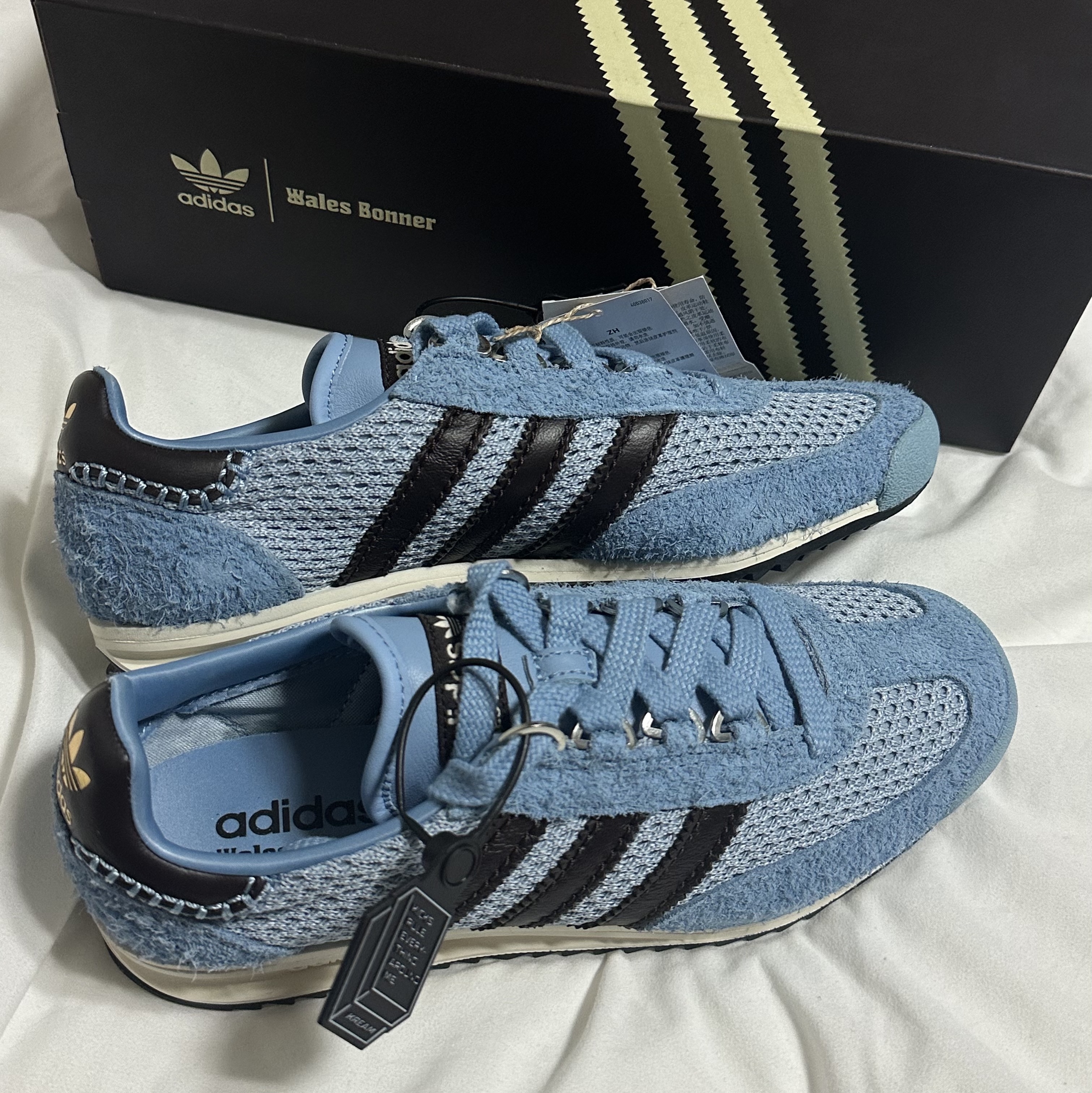 Adidas x Wales Bonner SL 76 Ash Blue Core Black 착용 스타일 - 1