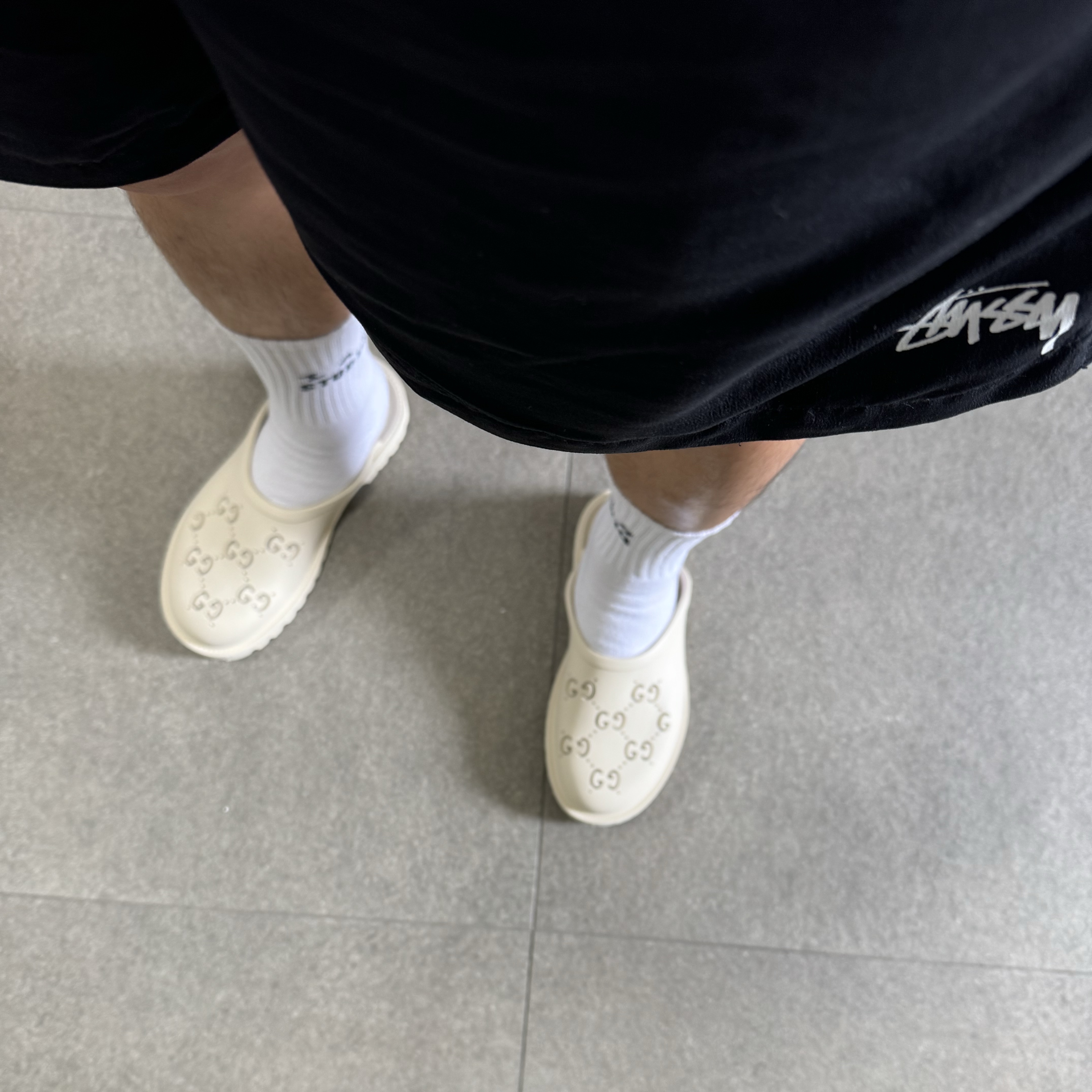 Stussy Stock Water Shorts Black, IAB Studio Socks White (5 Pack) 착용 스타일