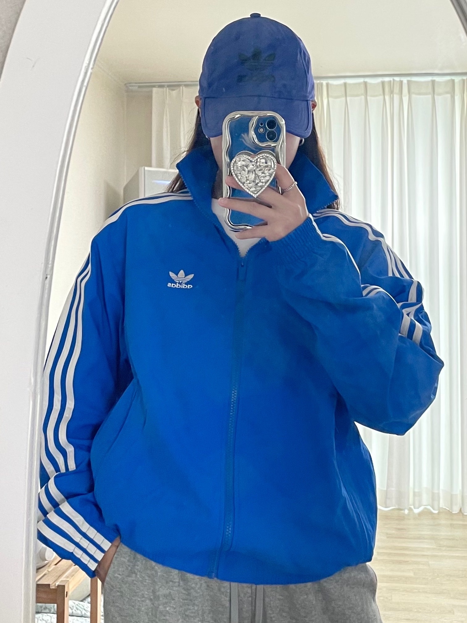 Adidas Adicolor Woven Firebird Track Top Blue Bird  - KR Sizing 착용 스타일 - 1