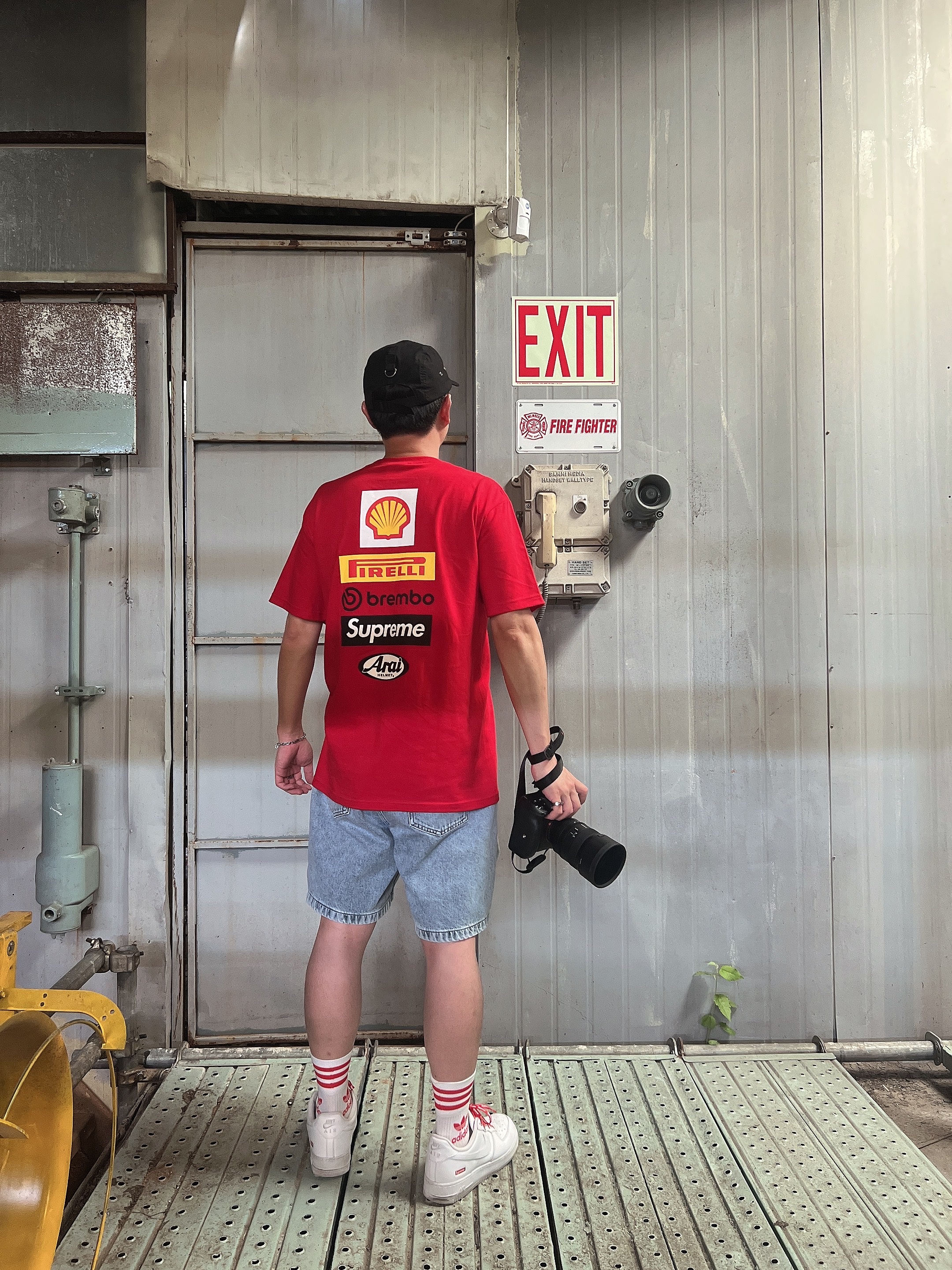 Supreme x Ducati Logos T-Shirt Red - 24SS, Nike x Supreme Air Force 1 Low White 착용 스타일 - 3