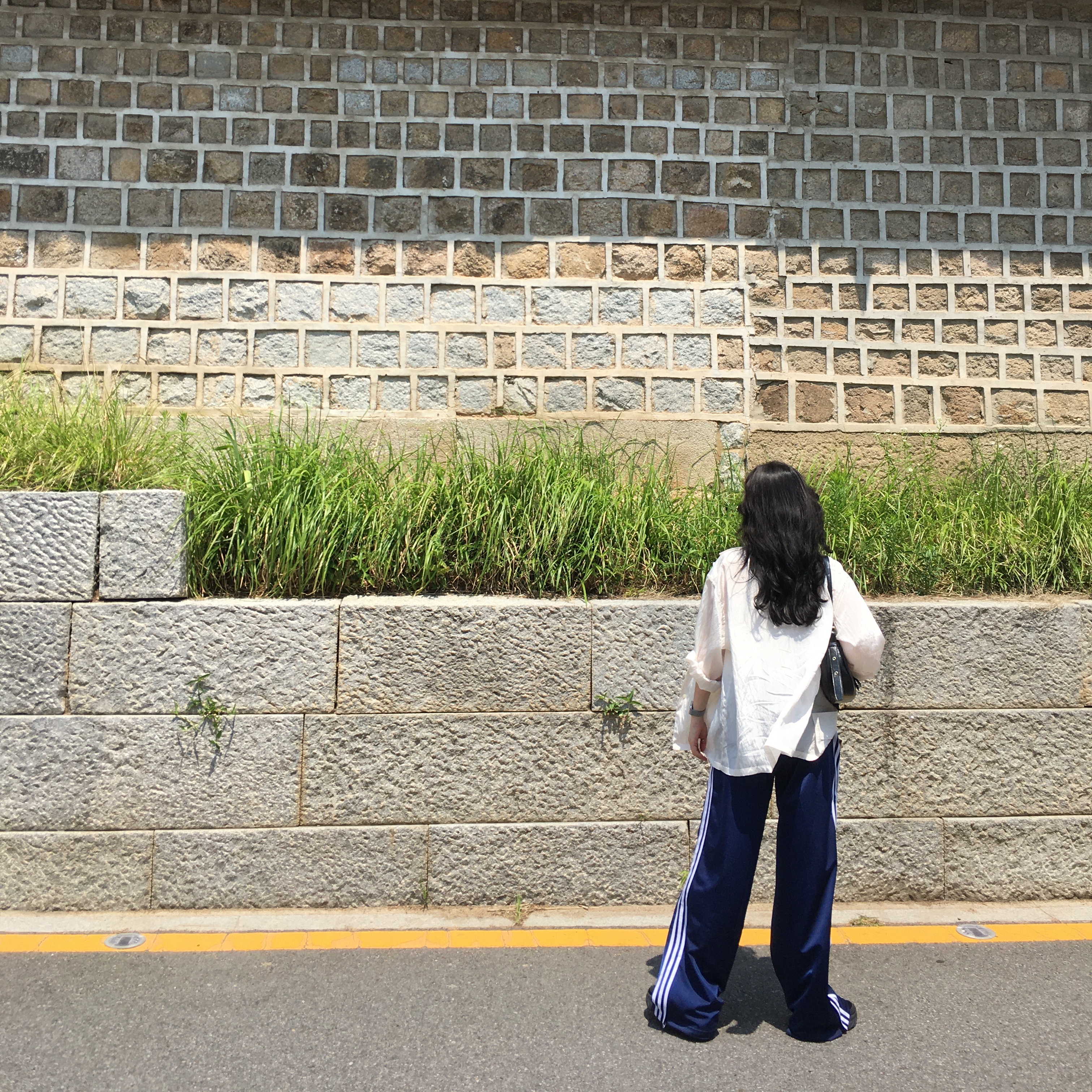 (W) Adidas Originals Firebird Loose Track Pants Dark Blue - US Sizing, Hoka Bondi 8 Black - Wide 착용 스타일 - 2