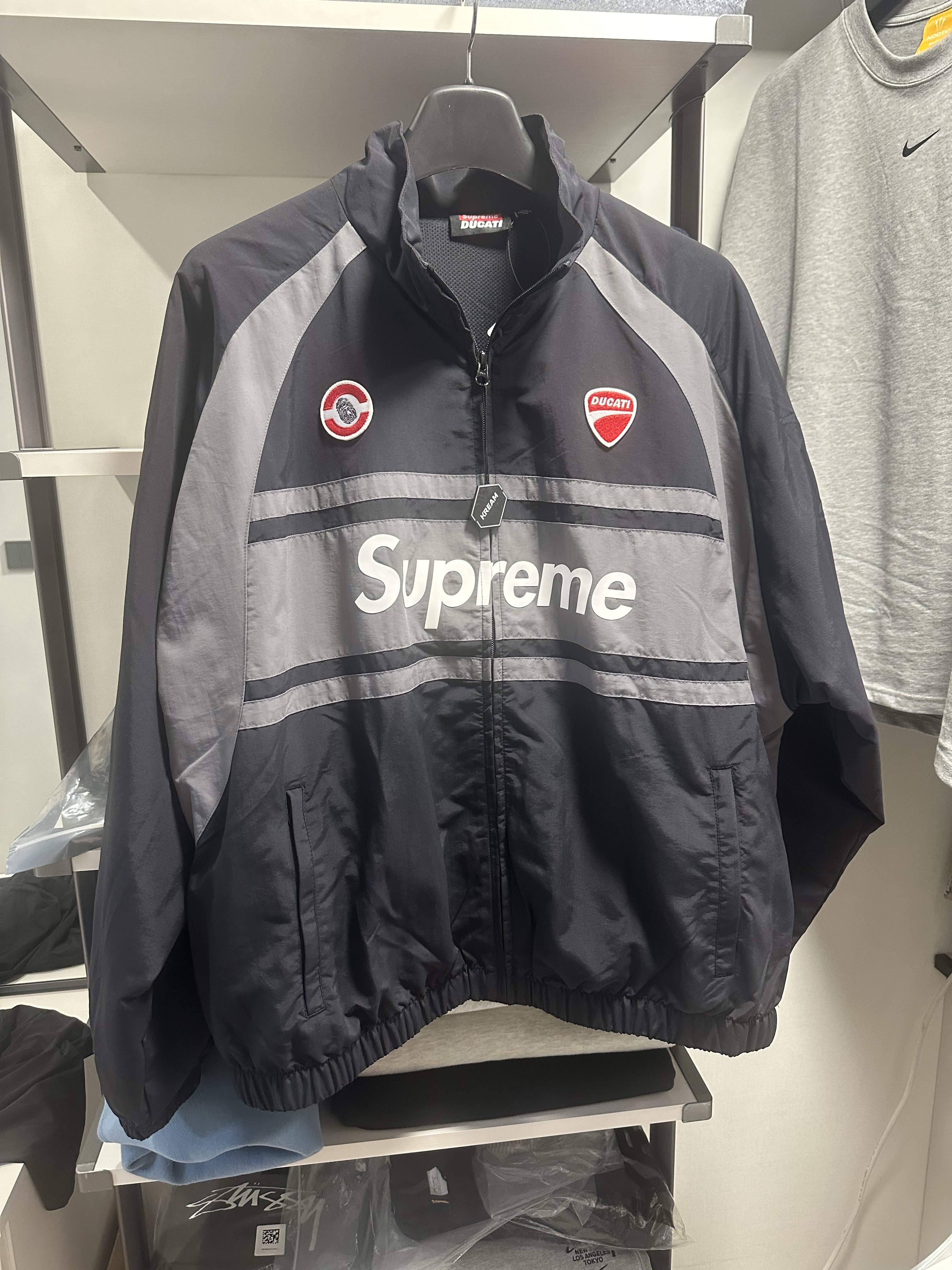 Supreme x Ducati Track Jacket Black - 24SS 착용 스타일 - 1