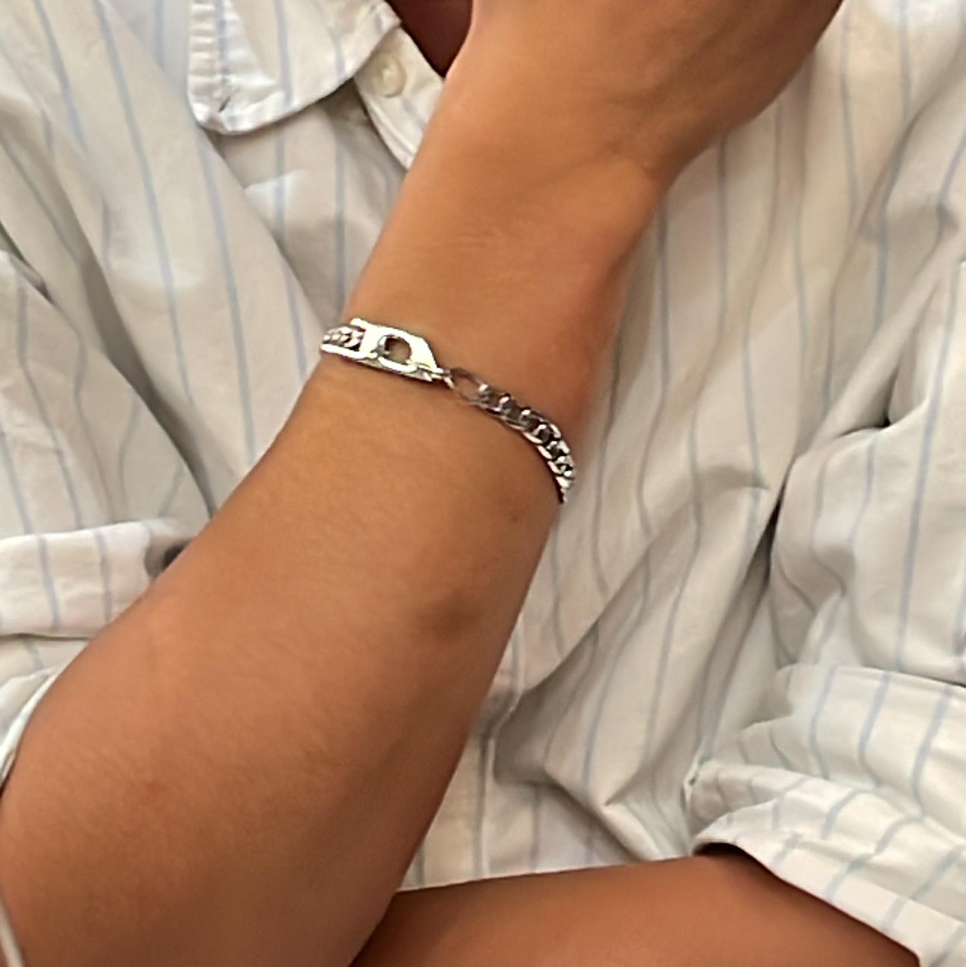 Diesel Dx1496 Stainless Steel Chain Bracelet Silver 착용 스타일