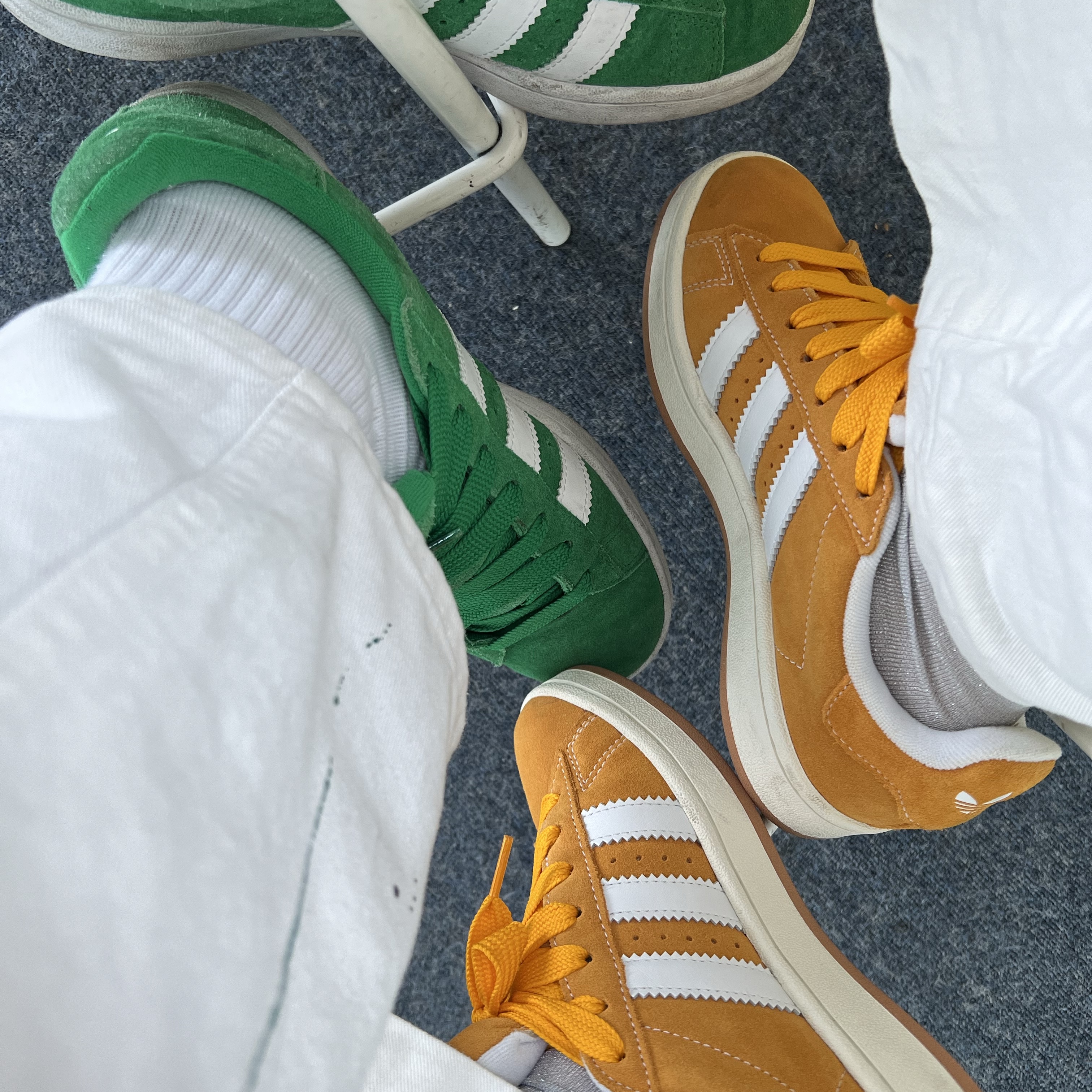 (W) Adidas Campus 00s Green Cloud White, Adidas Campus 00s Pantone White 착용 스타일 - 1