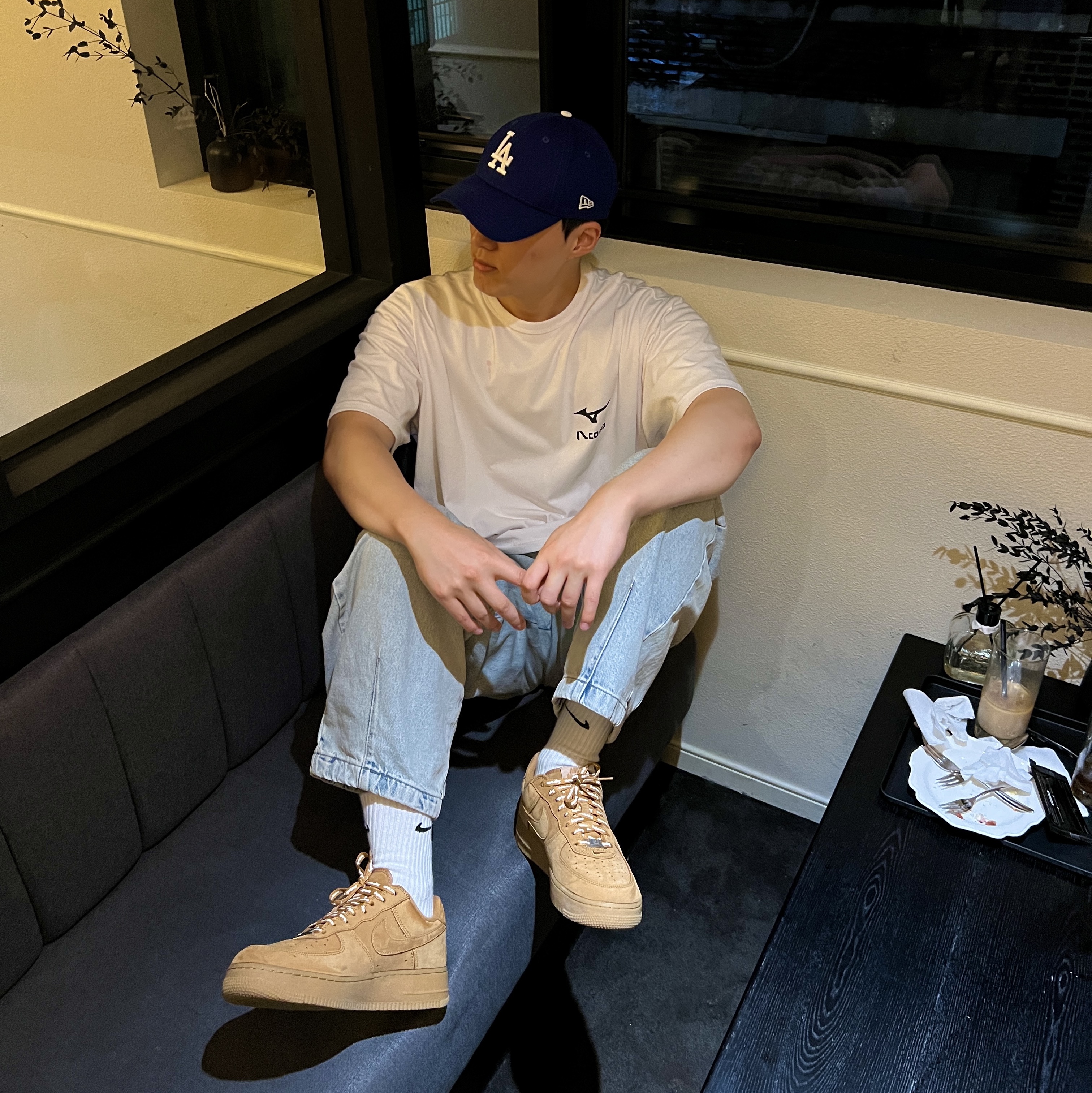 Nike x Supreme Air Force 1 Low Flax 착용 스타일