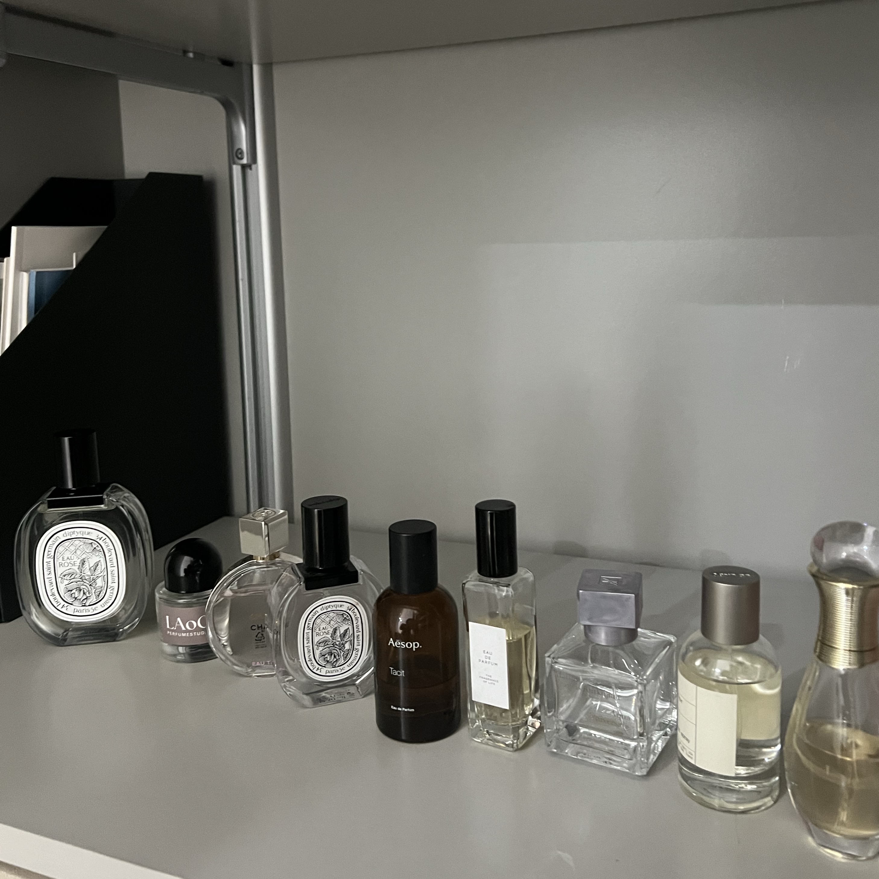 Diptyque Eau Rose Eau De Parfum 75ml, Chanel Chance Eau Tendre Eau De Toilette 35ml 착용 스타일