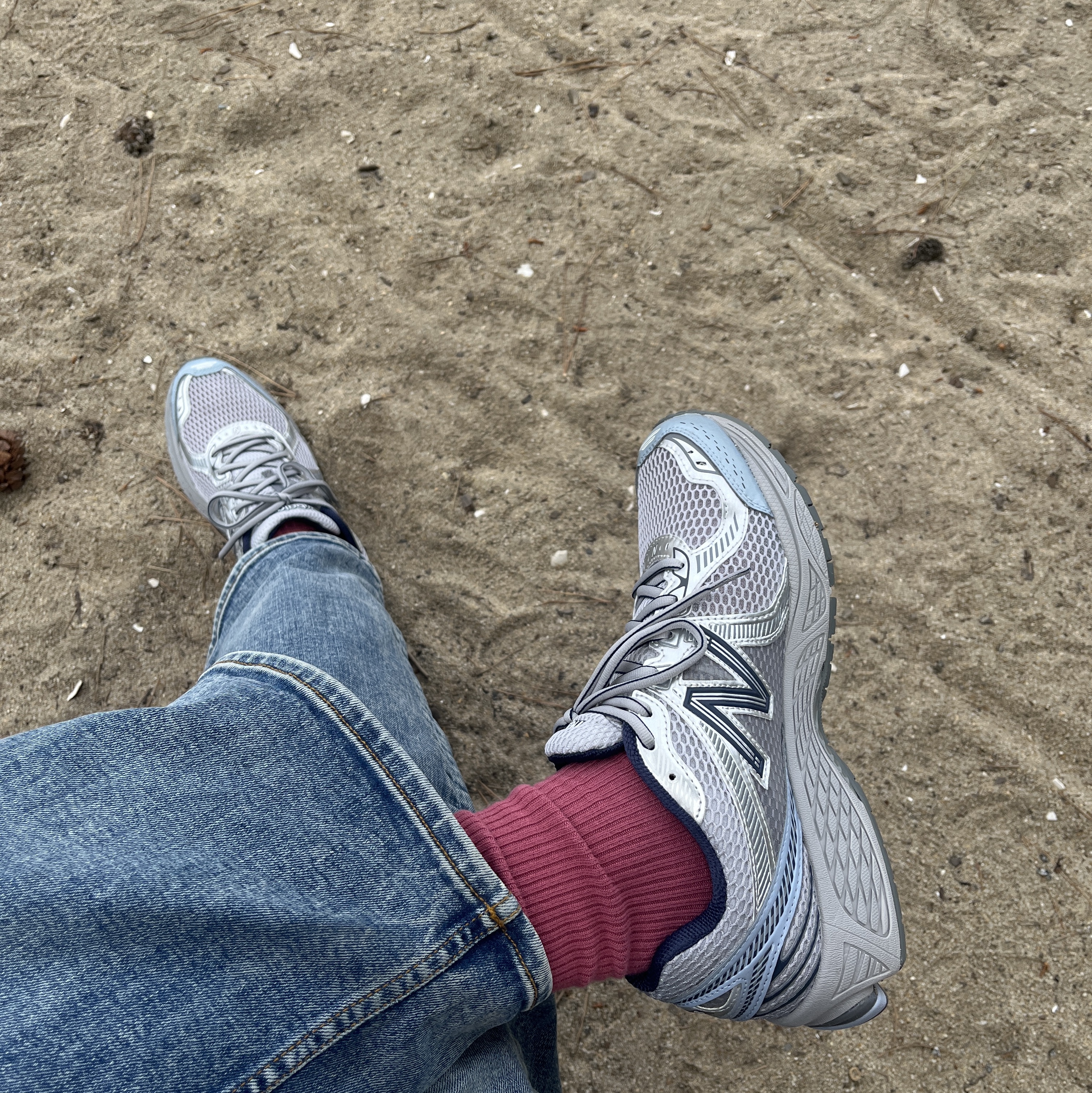 New Balance 860v2 Arctic Grey 착용 스타일