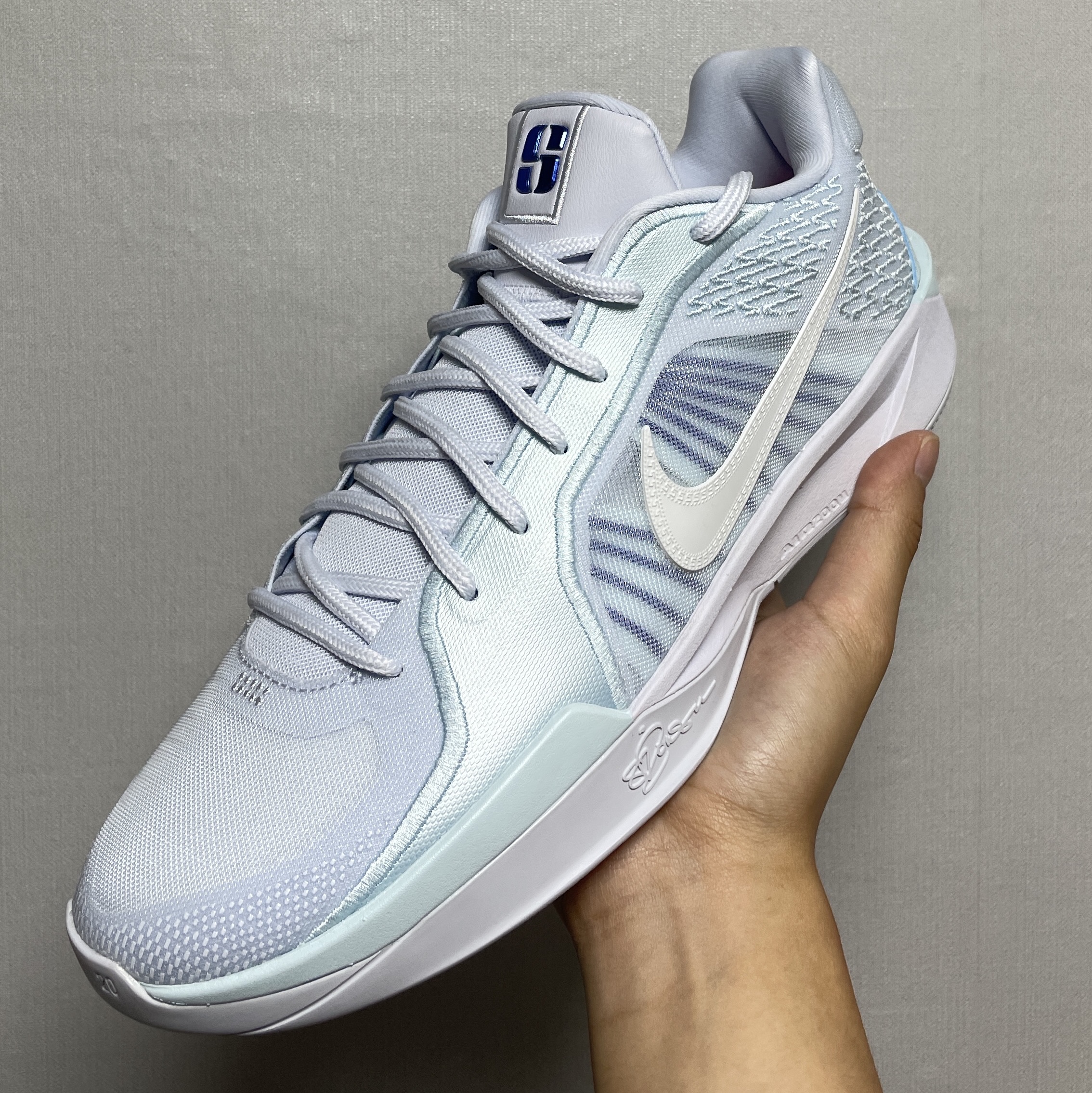 Nike Sabrina 2 EP Conductor 착용 스타일 - 1