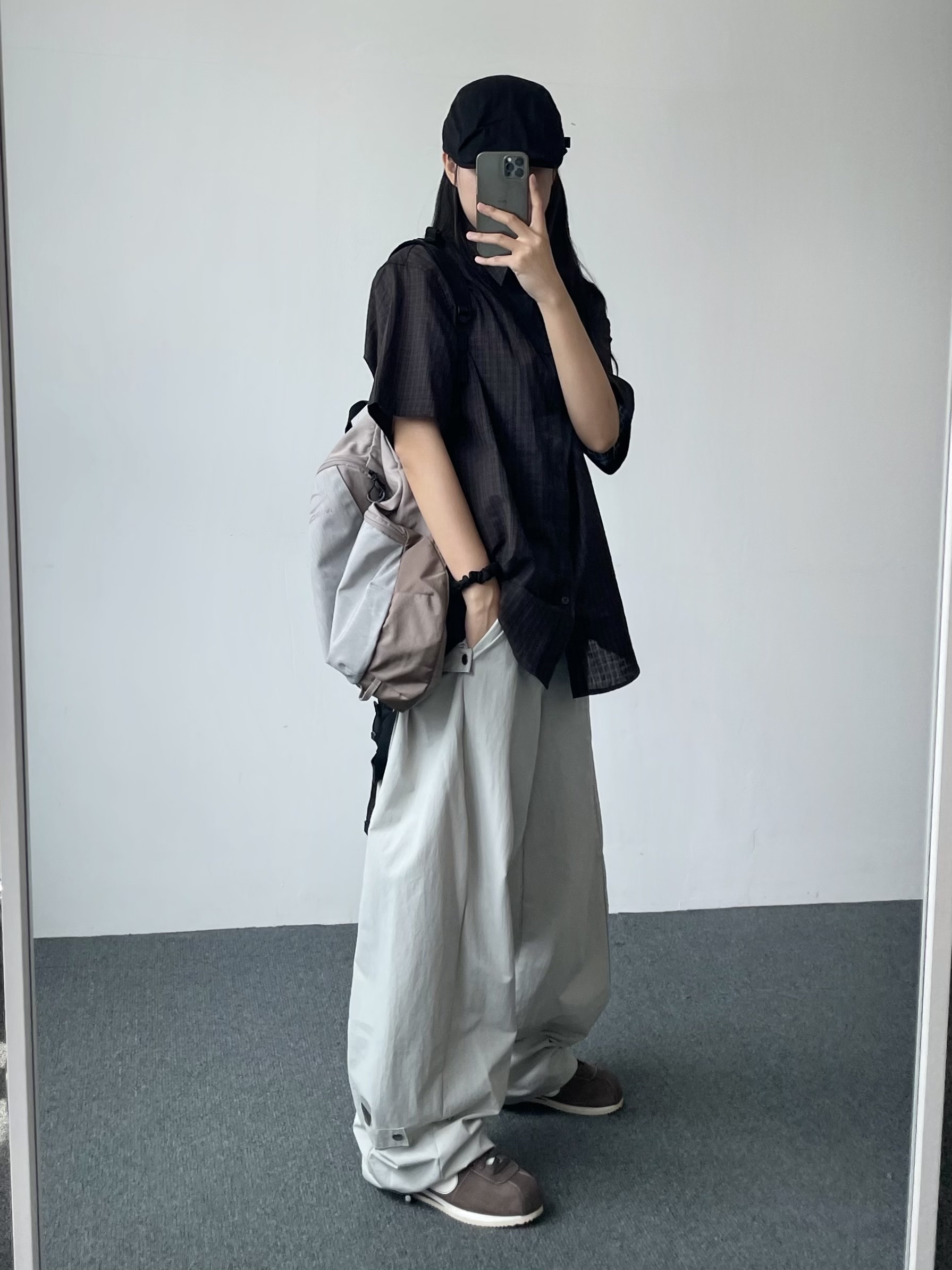Nike Cortez SE Hangul Day Baroque Brown Sail, Mischief Rhombus Backpack Pink Grey 착용 스타일 - 4
