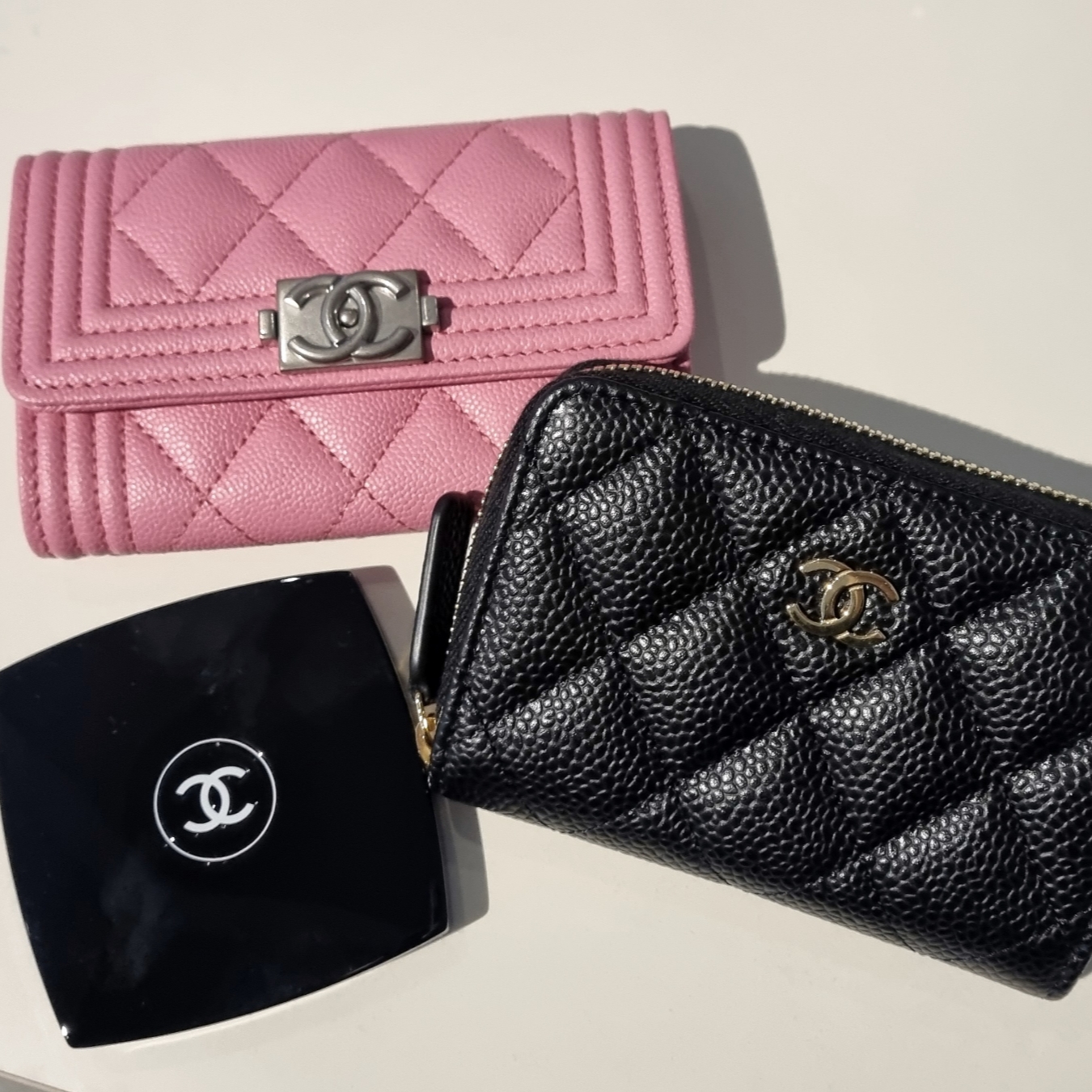 Chanel Classic Zipped Coin Purse Grained Calfskin & Gold Black, Chanel Miroir Double Facette 착용 스타일