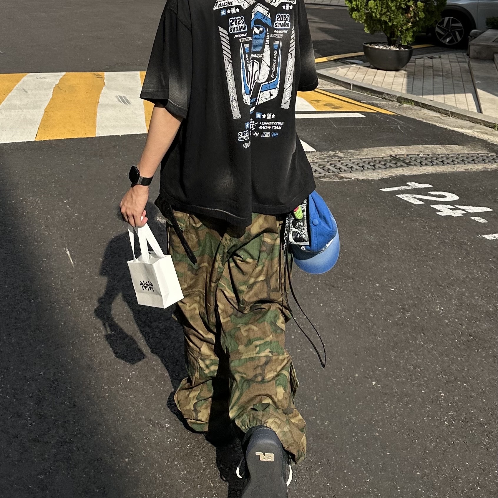 Nonnod Grandprix T-shirt Washed Black, Nonnod Vintage Grunge Cap Washed Blue 착용 스타일 - 5
