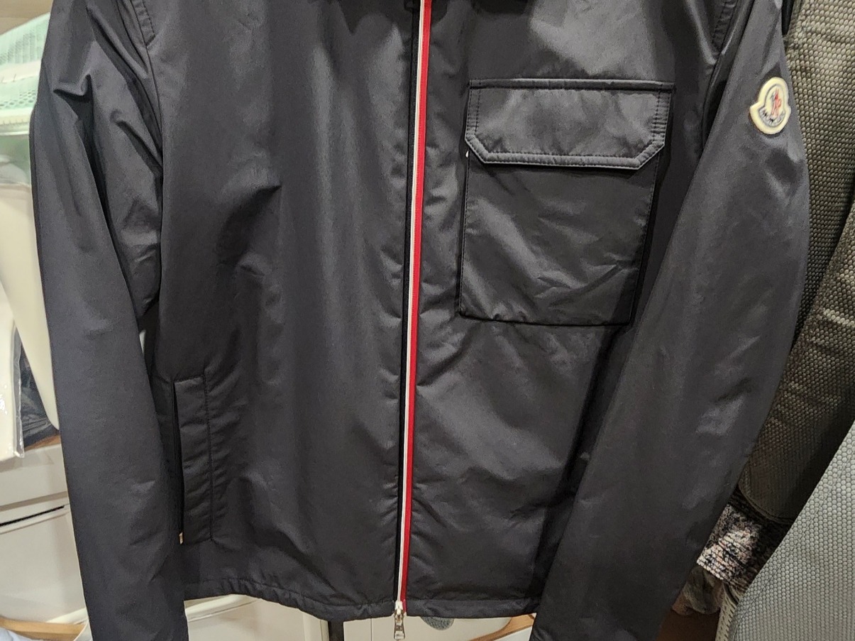 Moncler Epte Shacket Black - 23SS 착용 스타일